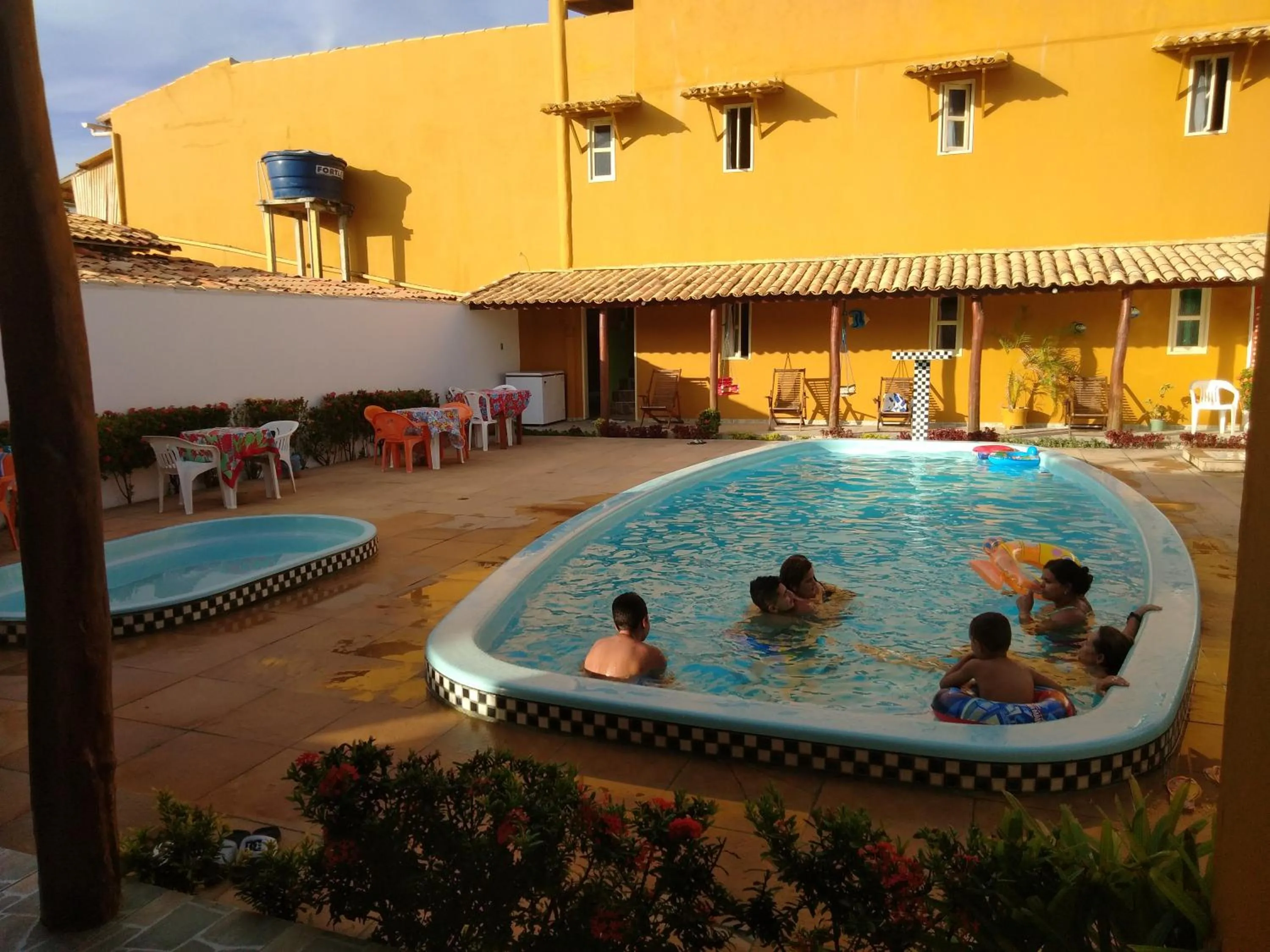 Swimming pool in Pousada Recanto Lagoa Azul