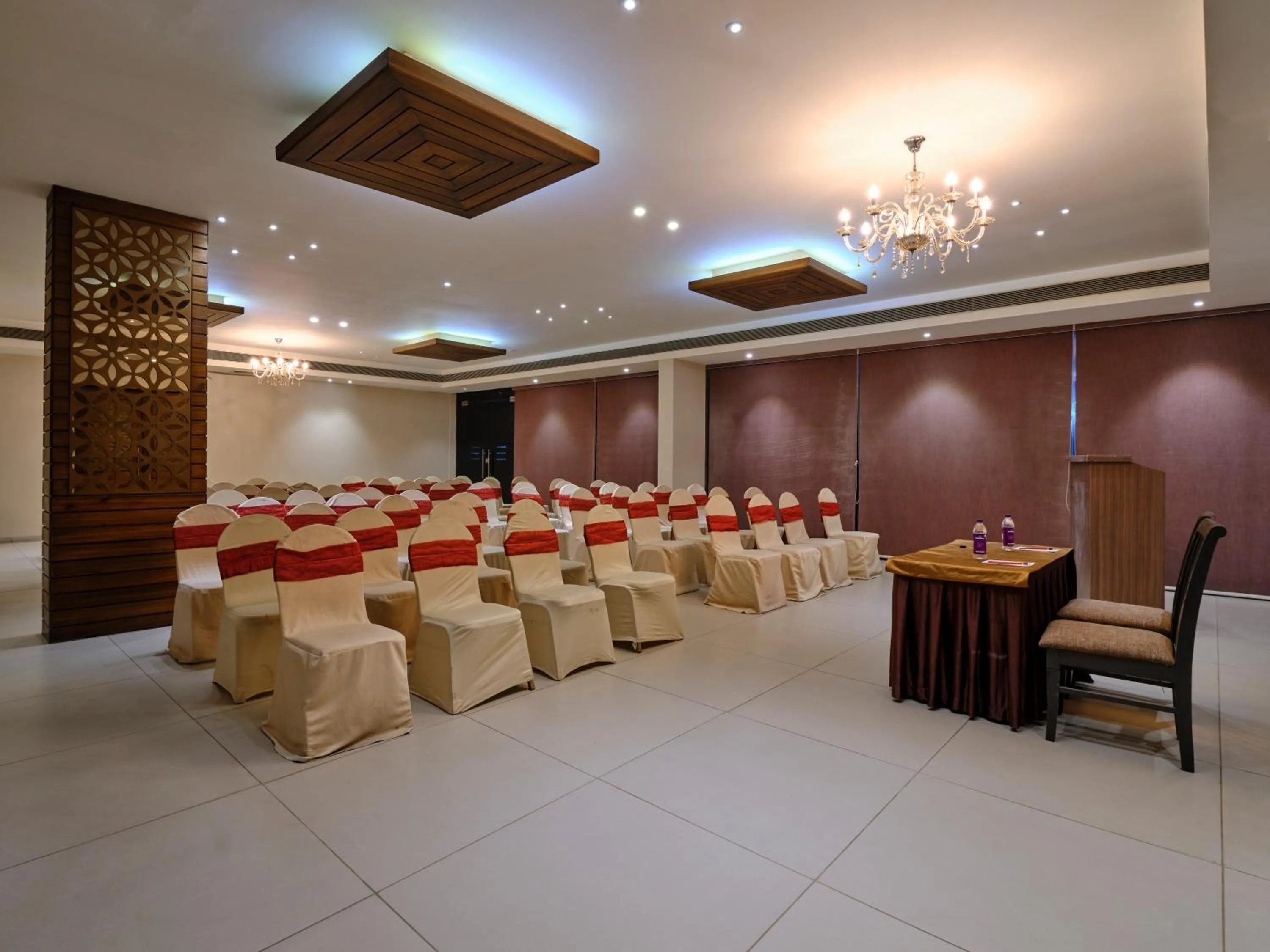 Business facilities in Pride Biznotel Manjusar Vadodara Near Sokhda Lake