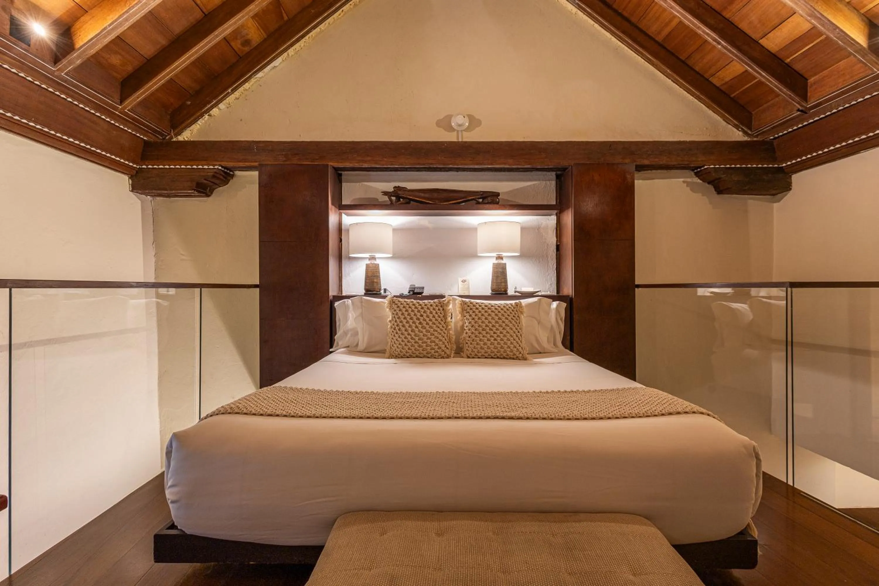 Bed in Ananda Hotel Boutique