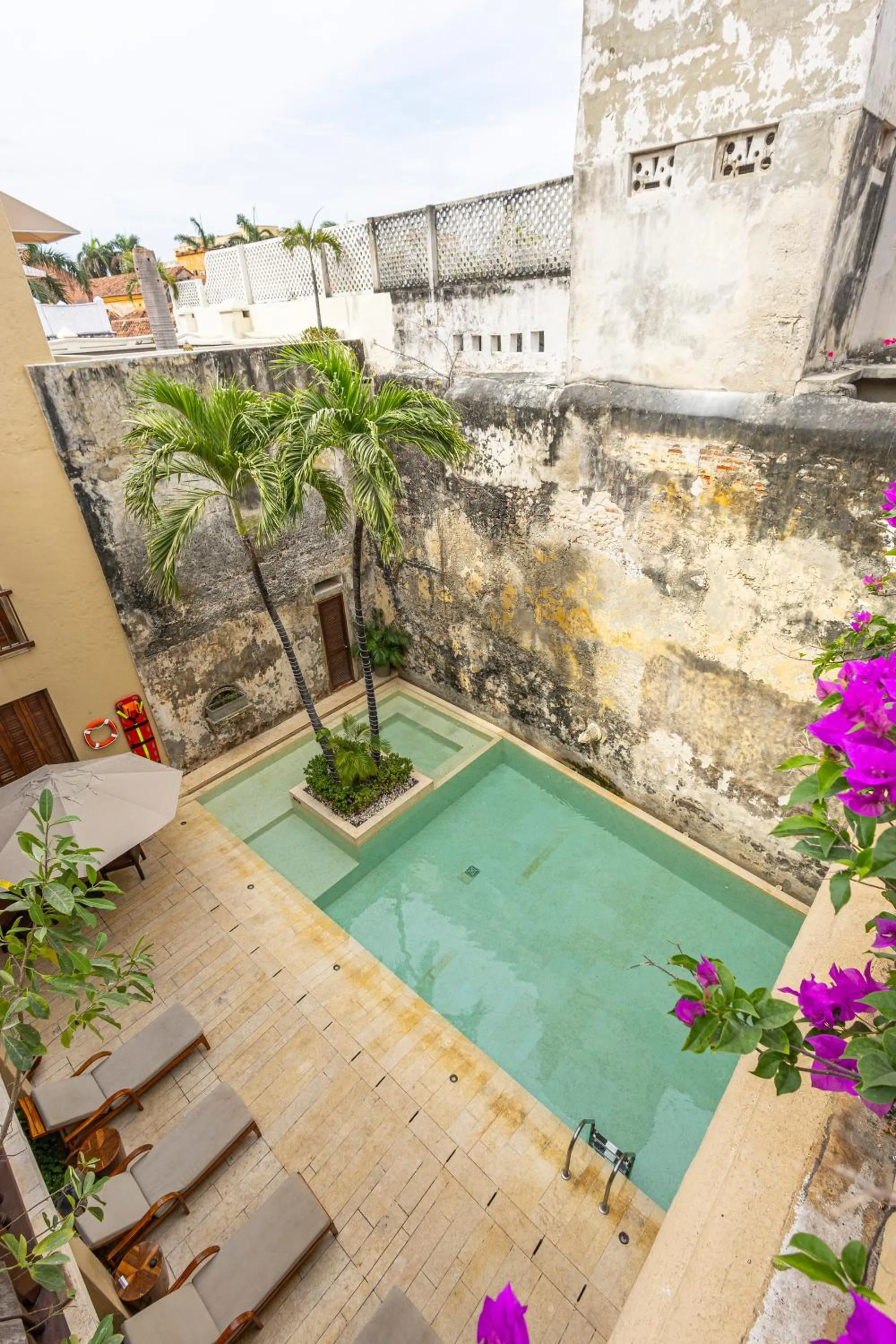 Swimming pool in Ananda Hotel Boutique