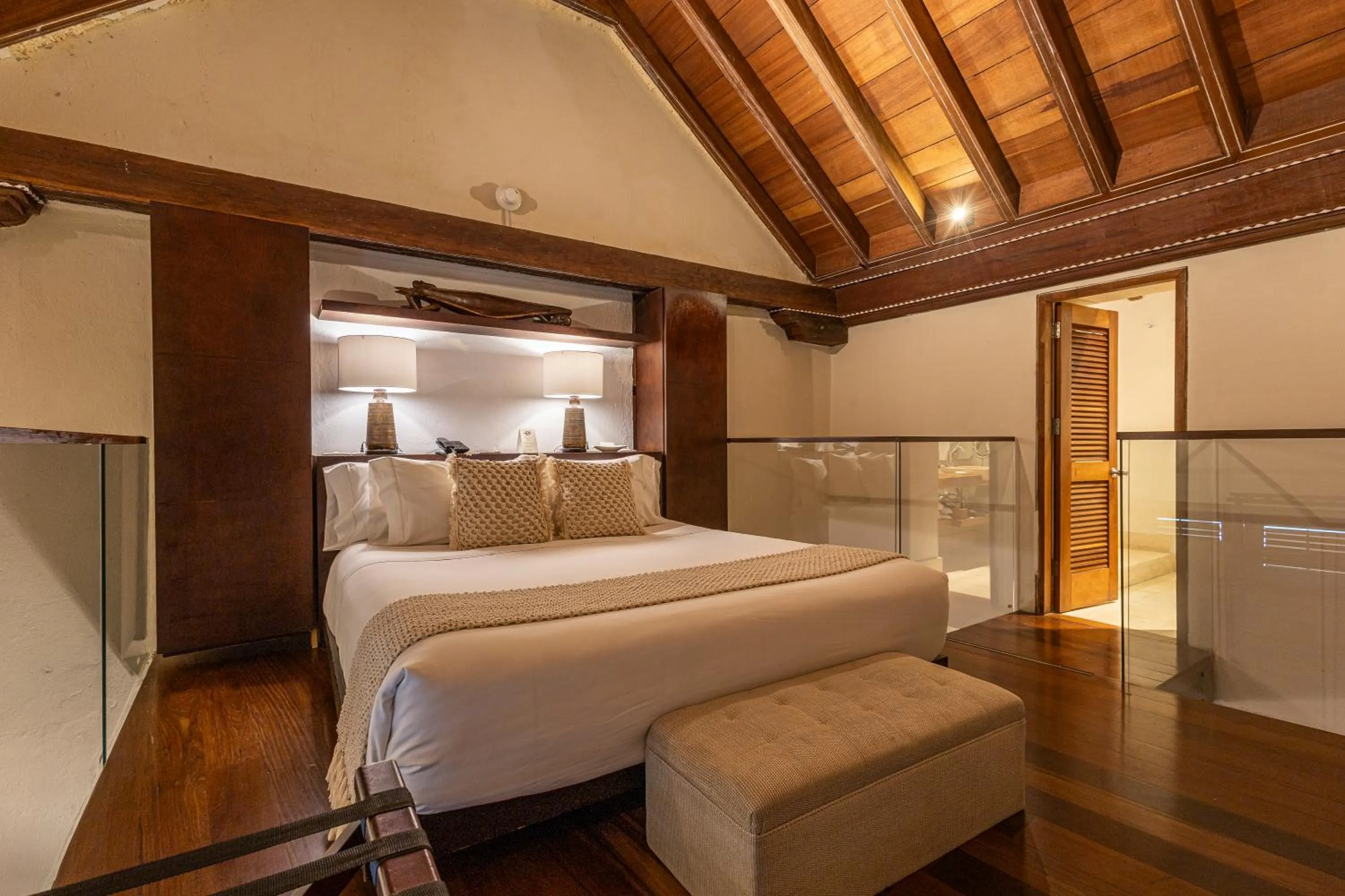 Bed in Ananda Hotel Boutique