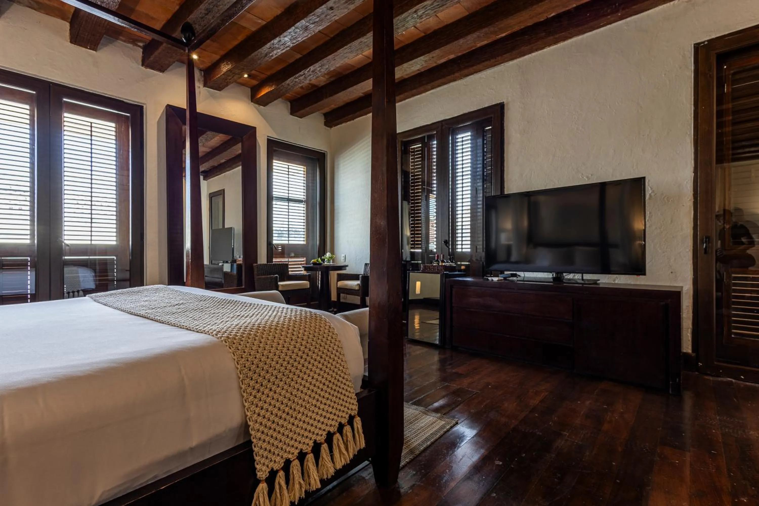 Photo of the whole room, Bed in Ananda Hotel Boutique