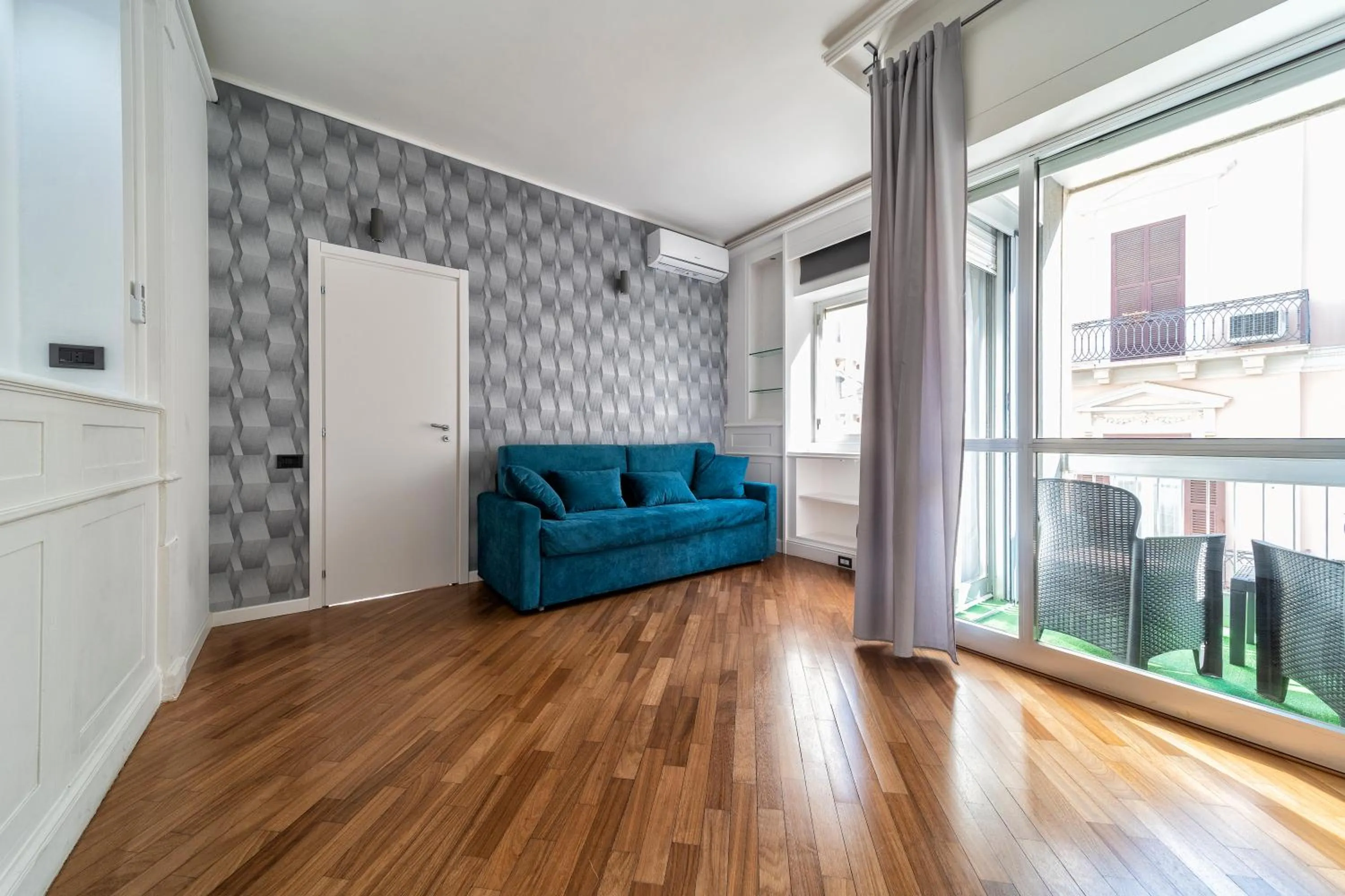 Living room in Dante 138 Class rooms & apartments