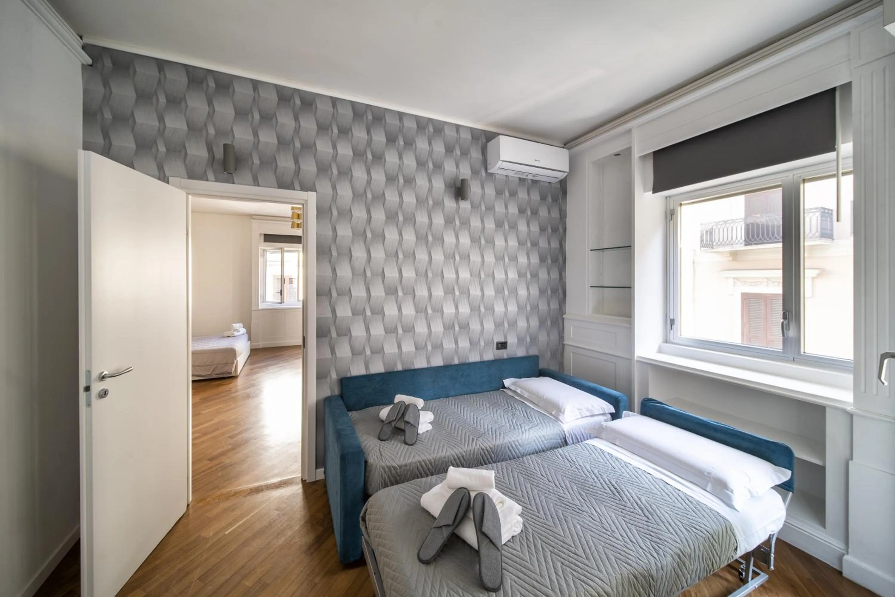 Bed in Dante 138 Class rooms & apartments