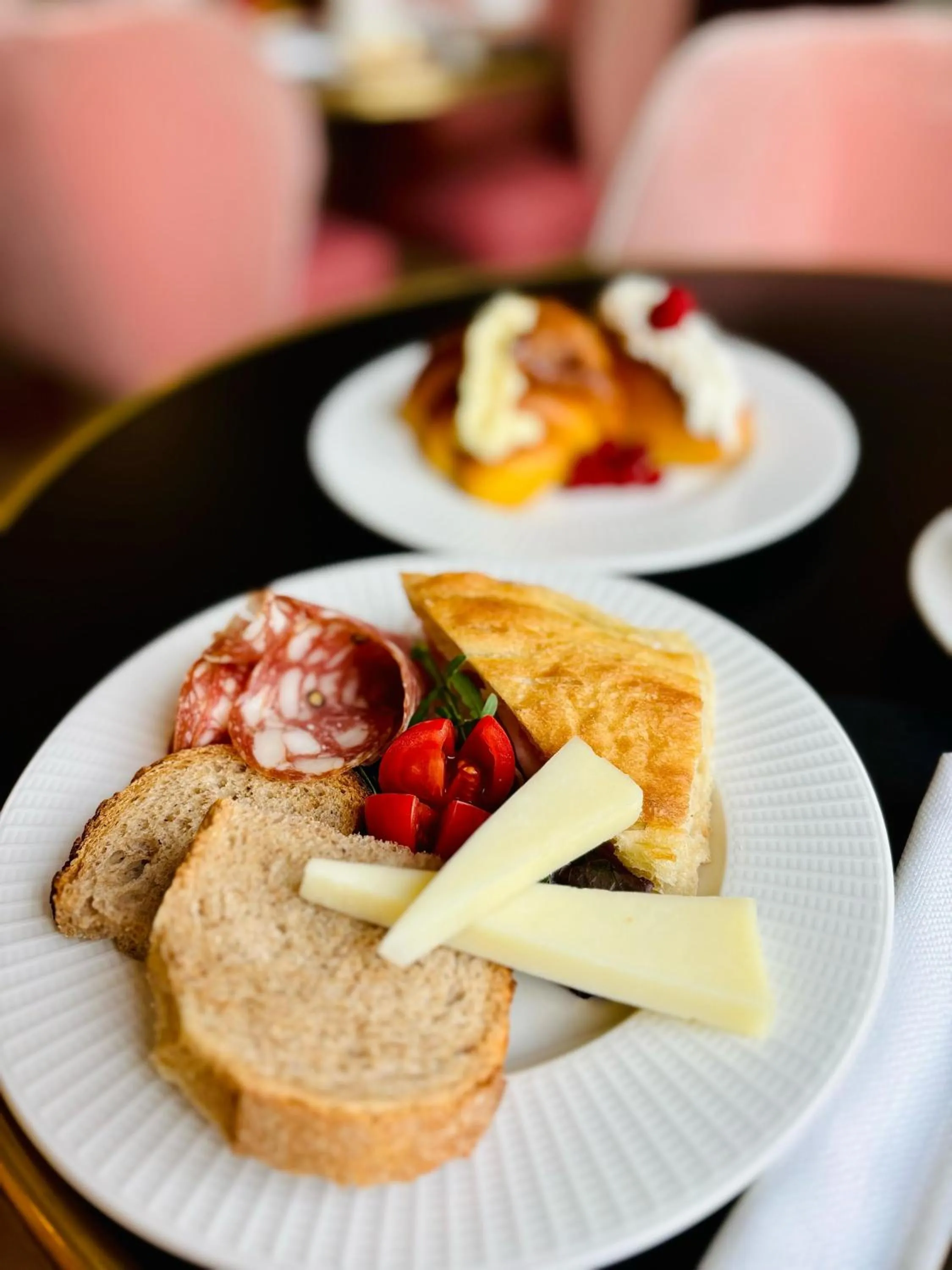 Italian breakfast in Trastevere Roma UNA Esperienze