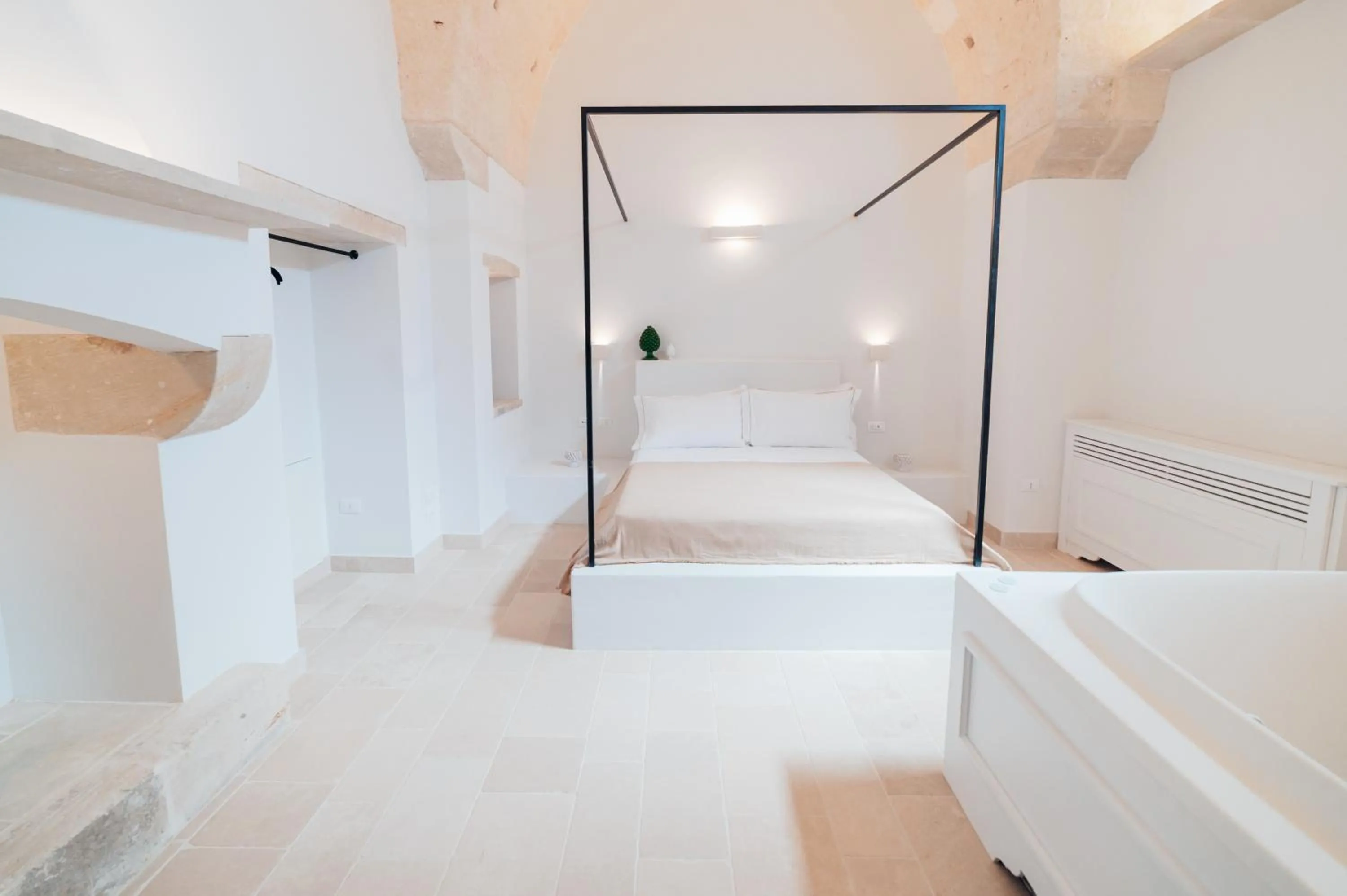 Bed in Tenuta Tresca Suites - Dimora Storica