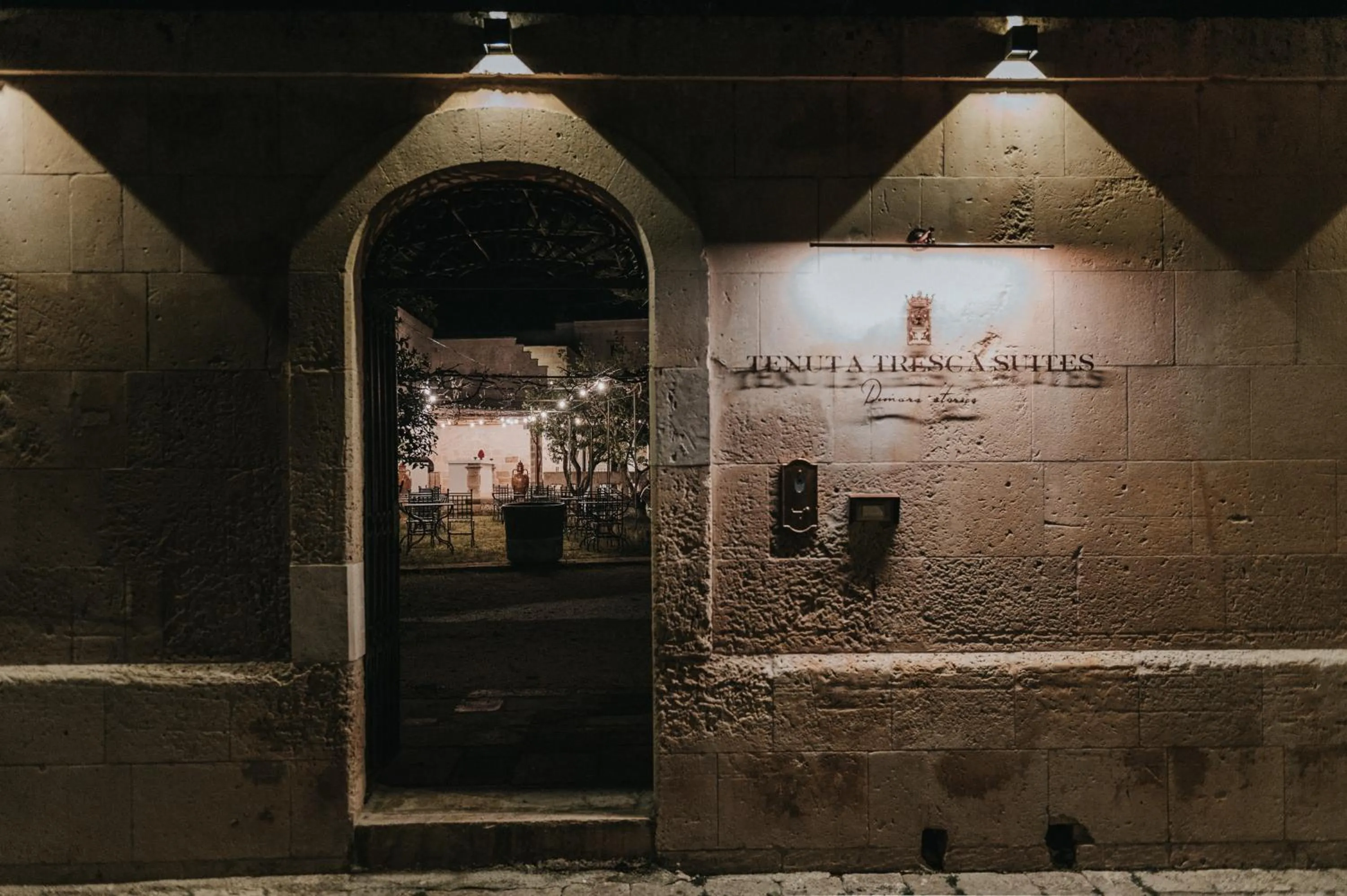 Facade/entrance in Tenuta Tresca Suites - Dimora Storica