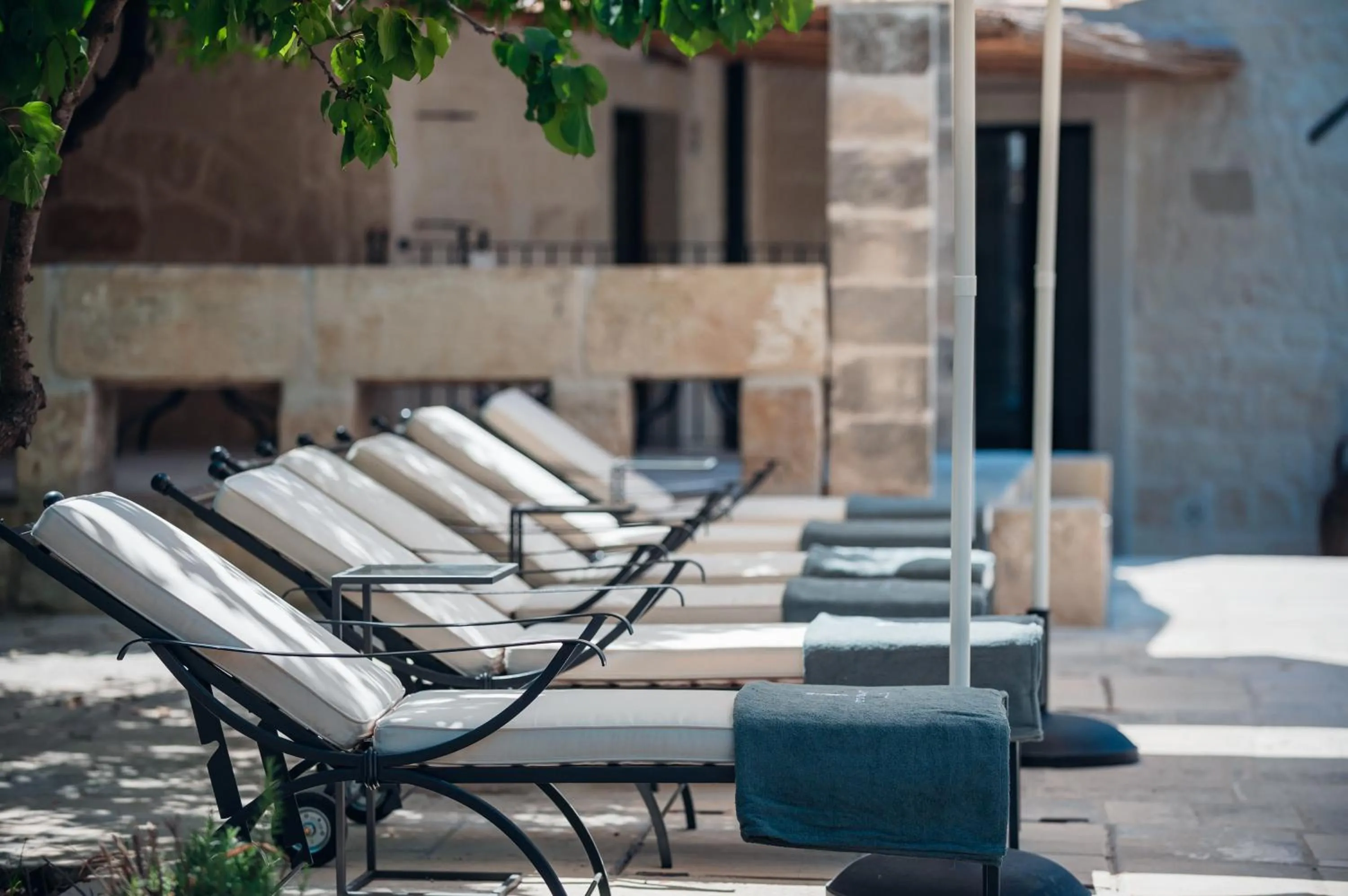 sunbed in Tenuta Tresca Suites - Dimora Storica