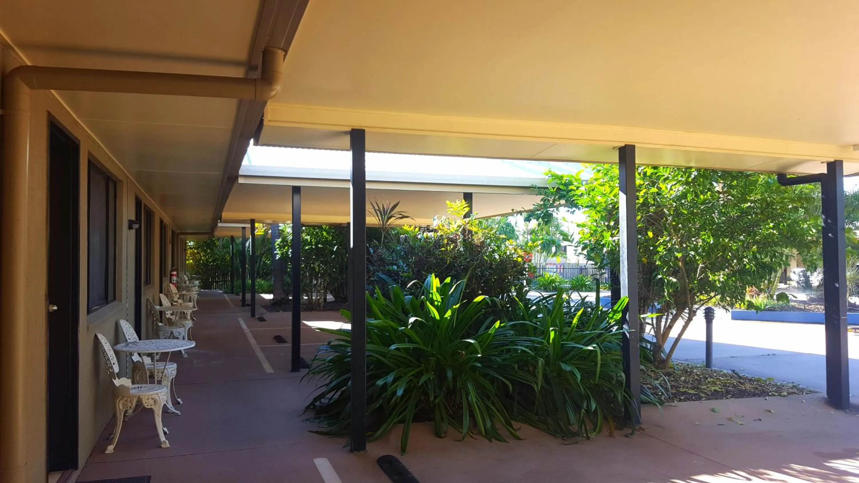 Property building in Biloela Palms Motor Inn