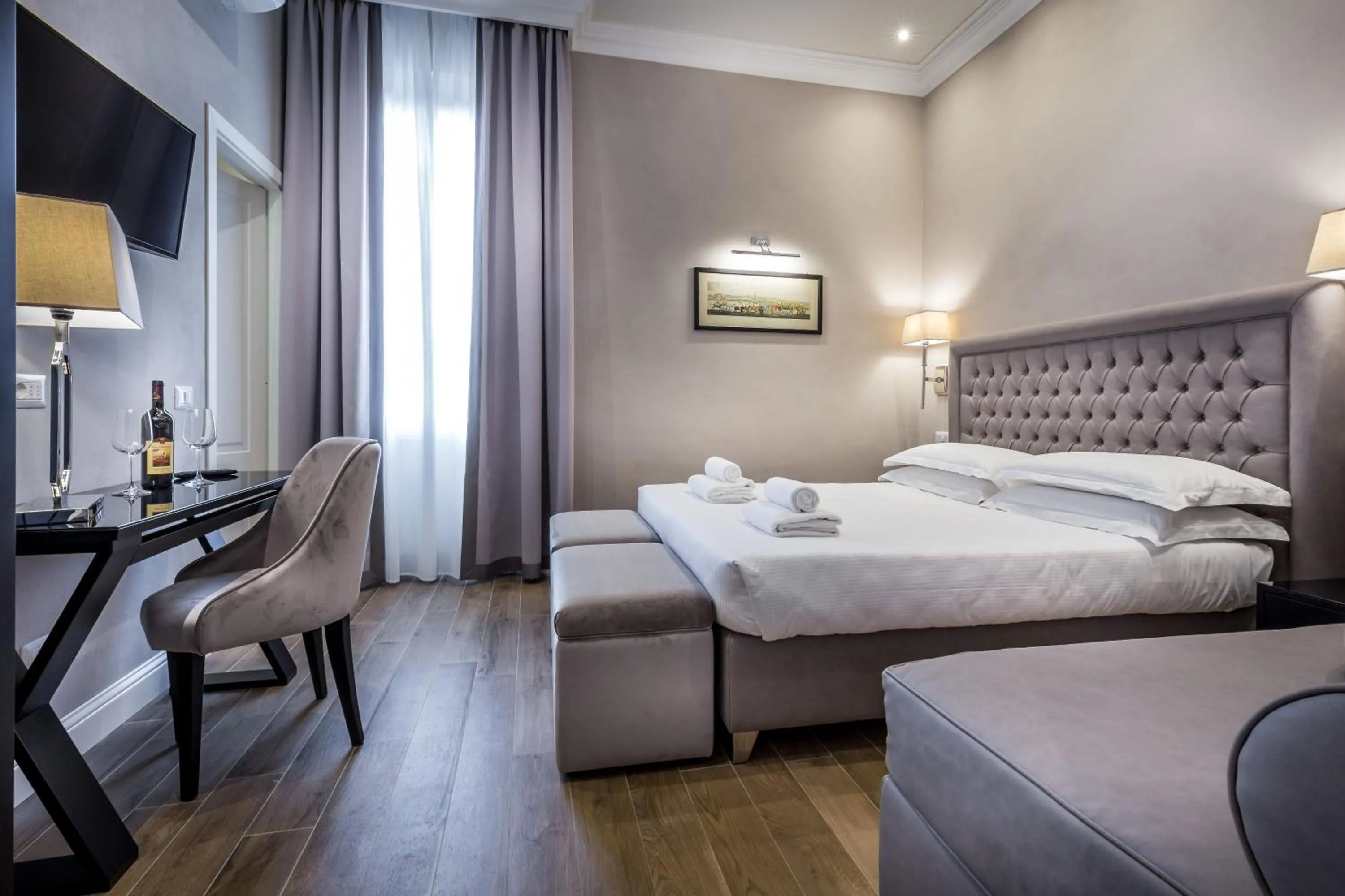 Bed in Hotel Emma Small Luxury Hotel