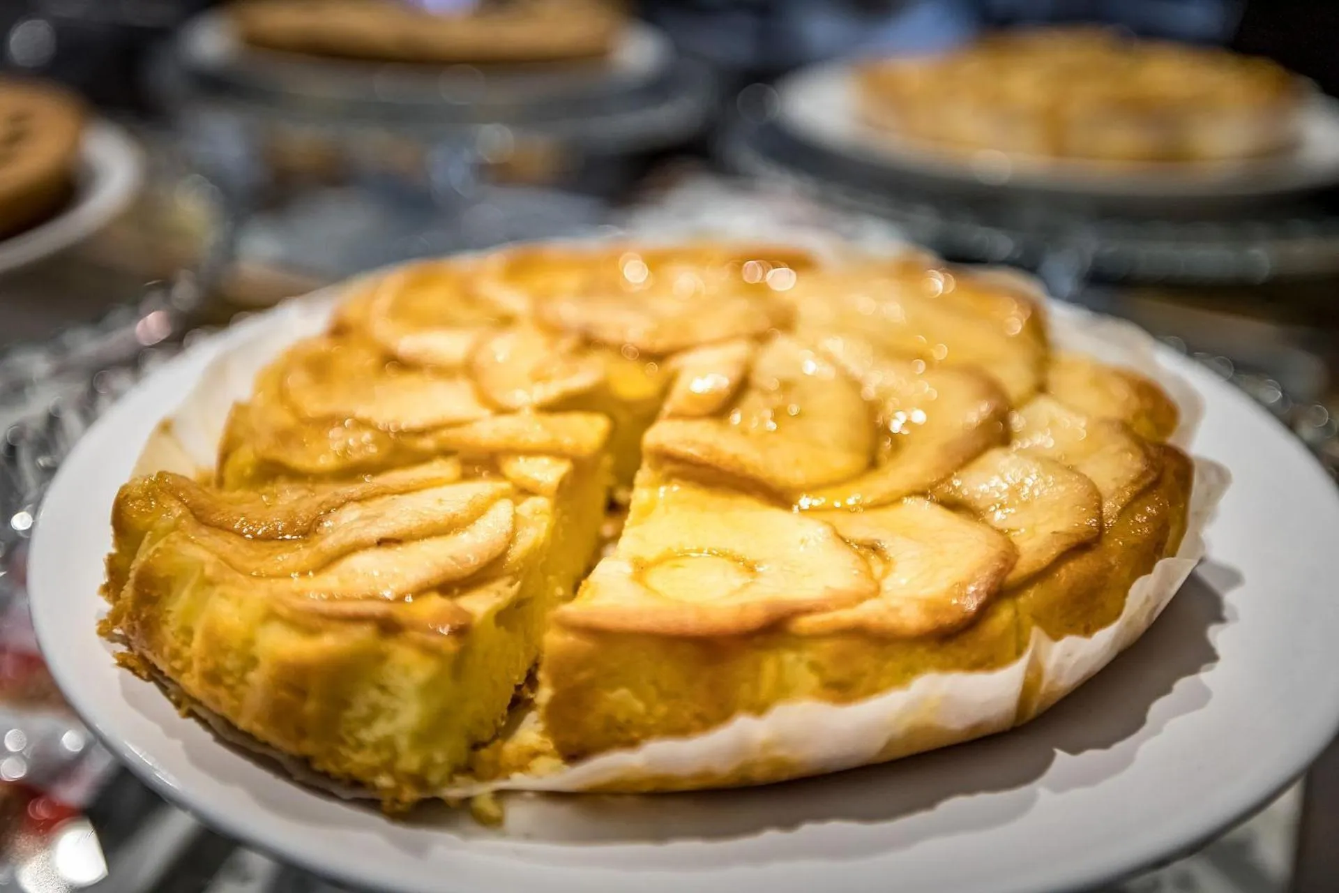 Food and drinks in Hotel Emma Small Luxury Hotel