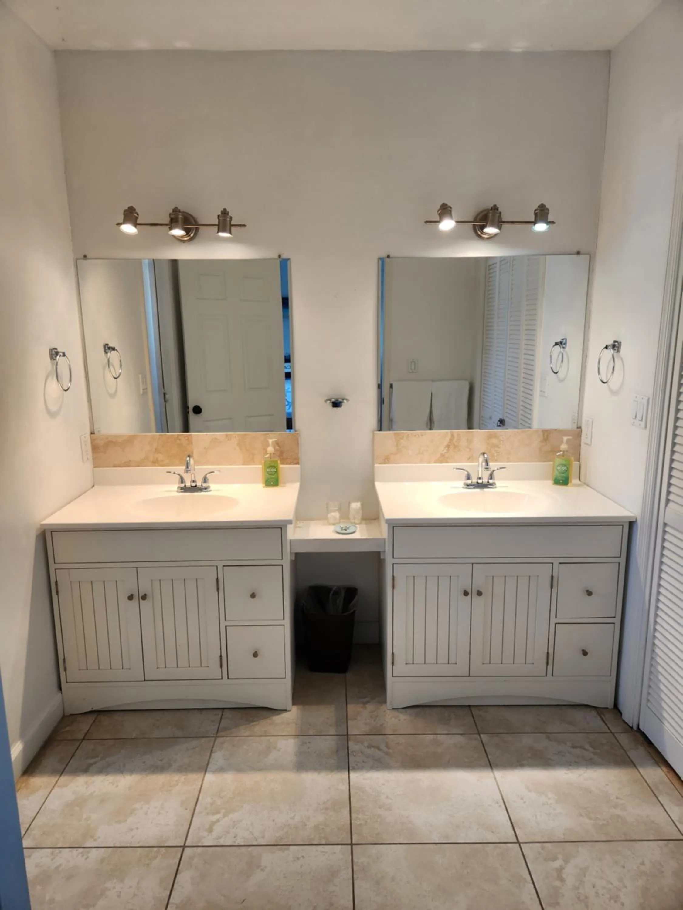 Bathroom in The Tides, Grace Bay