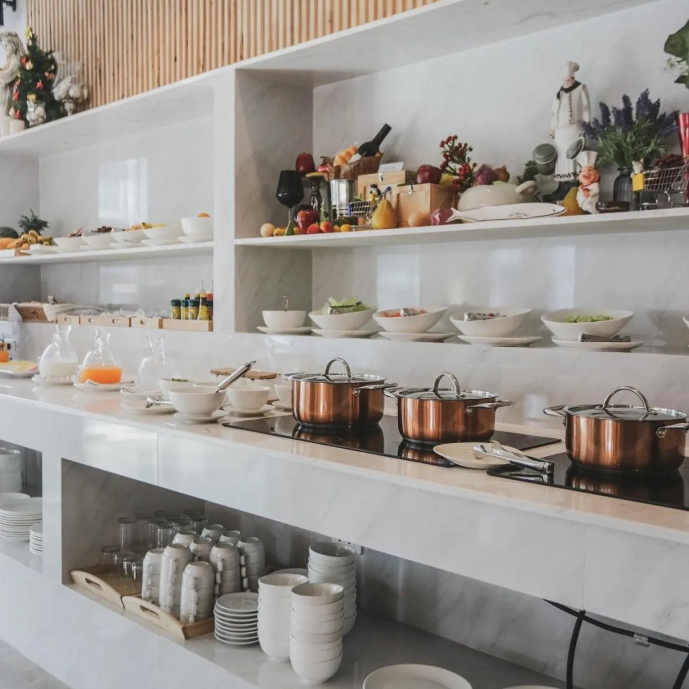 Breakfast in Le Cannes Hotel