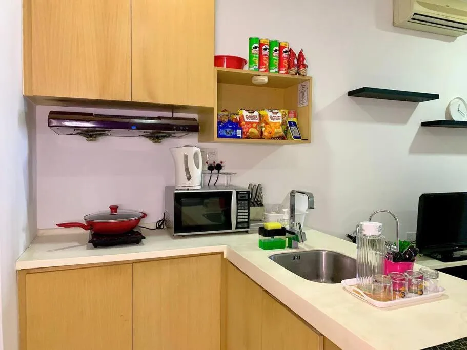 Private Jacuzzi Staycation at KL City 152