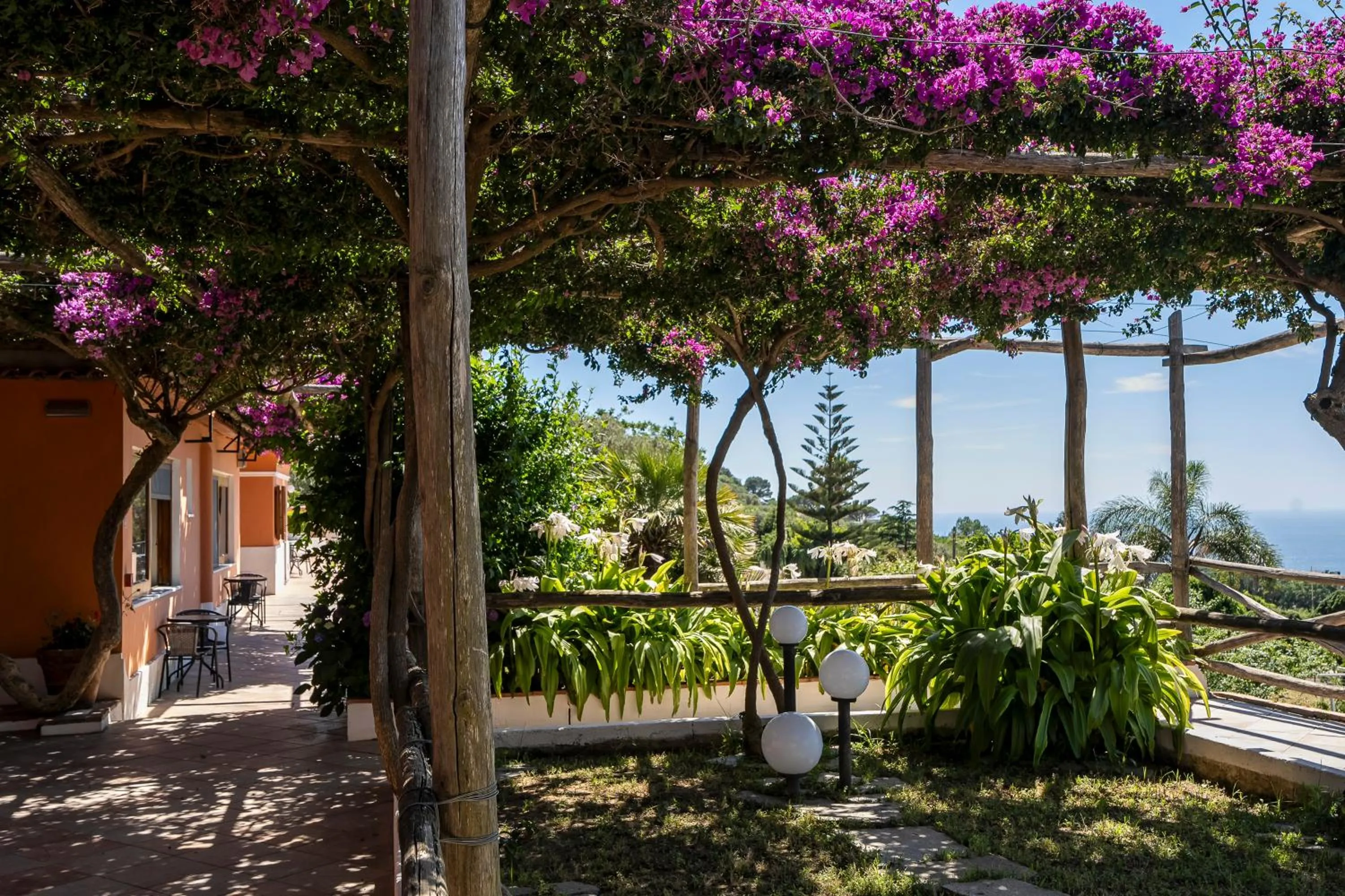 Balcony/Terrace in Hotel Il Girasole