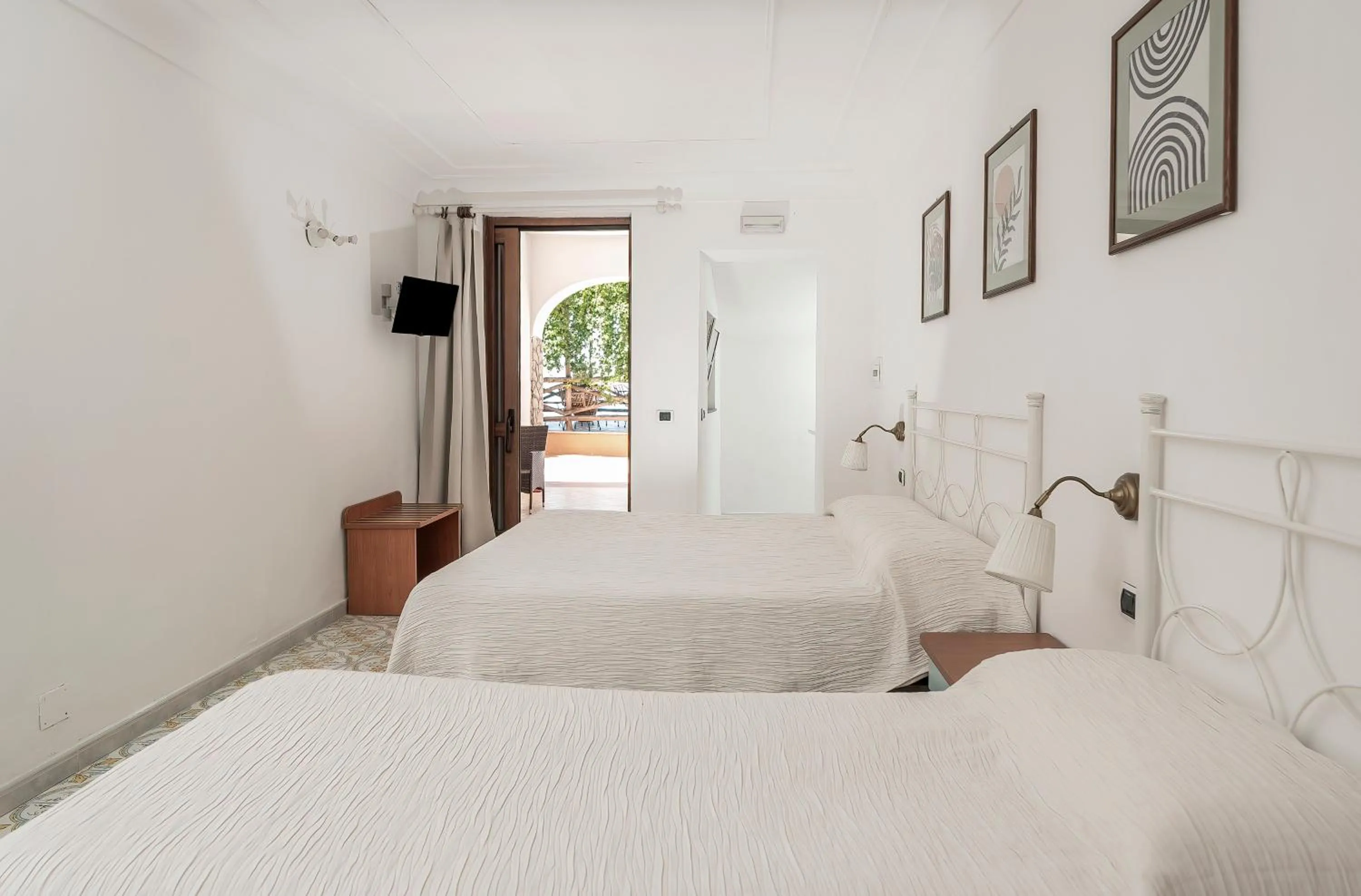 Bedroom, Bed in Hotel Il Girasole