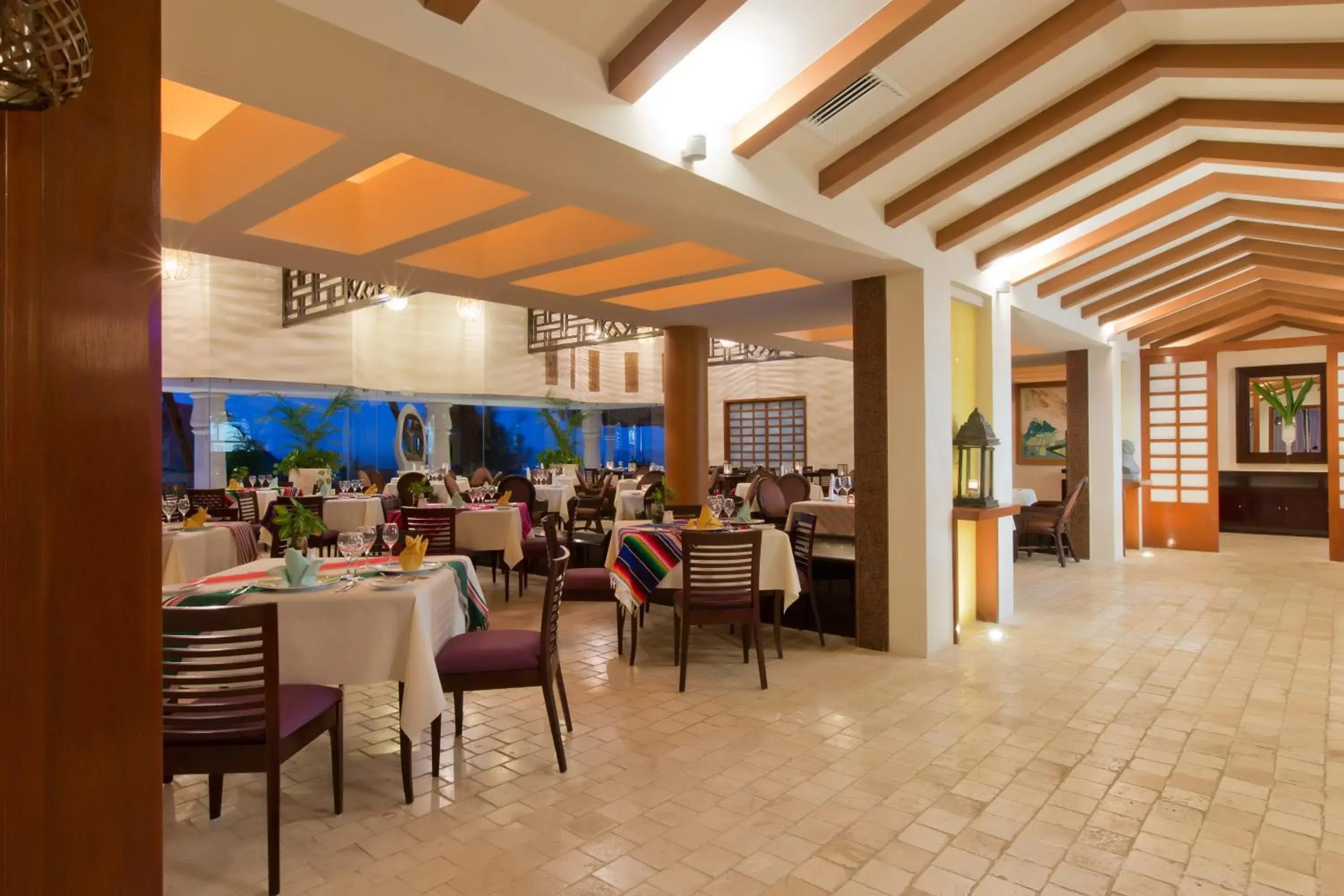 Restaurant/Places to Eat in Kore Tulum Retreat Wellness Resort - Adults Only