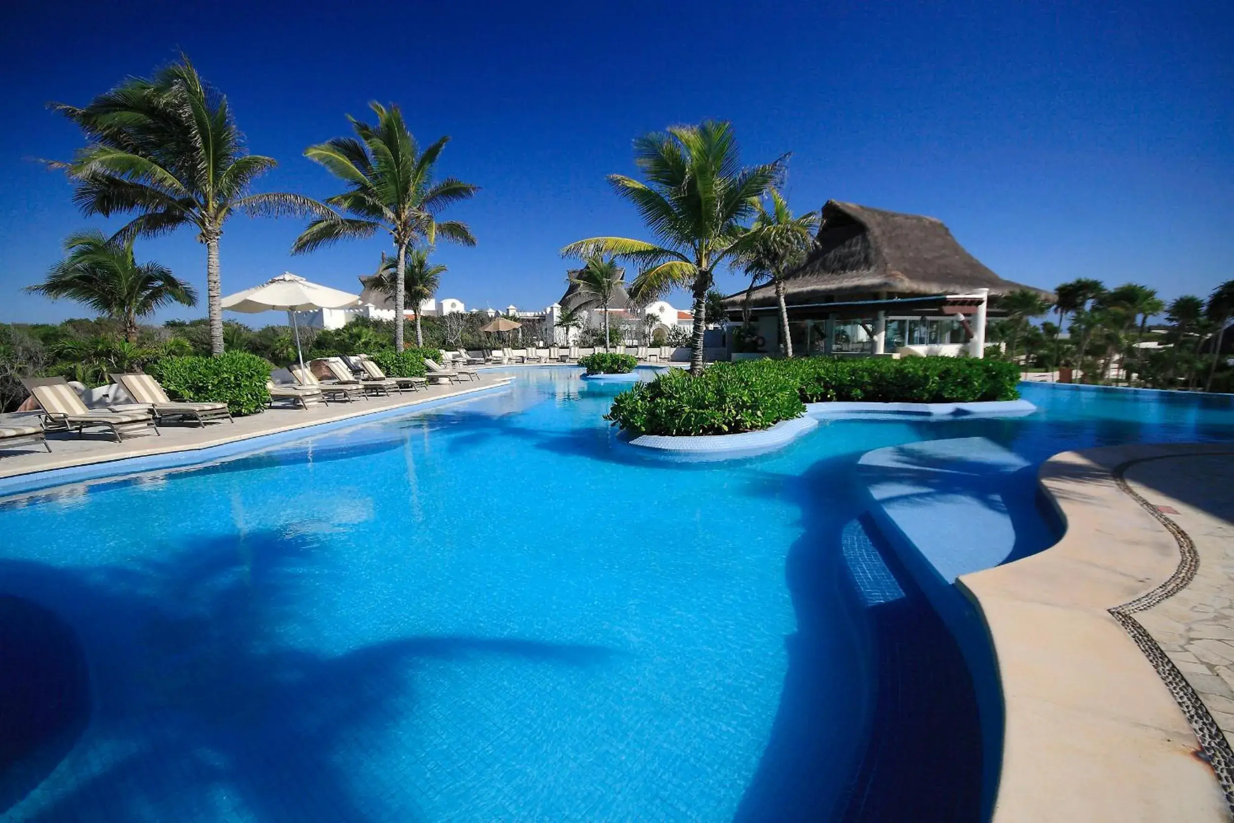 Swimming Pool in Kore Tulum Retreat Wellness Resort - Adults Only