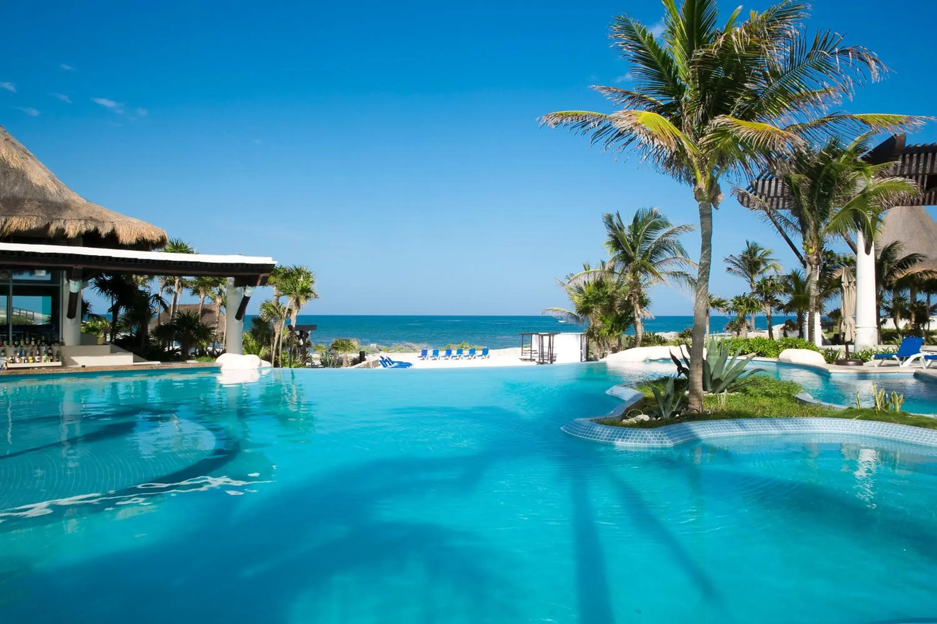 Swimming Pool in Kore Tulum Retreat Wellness Resort - Adults Only