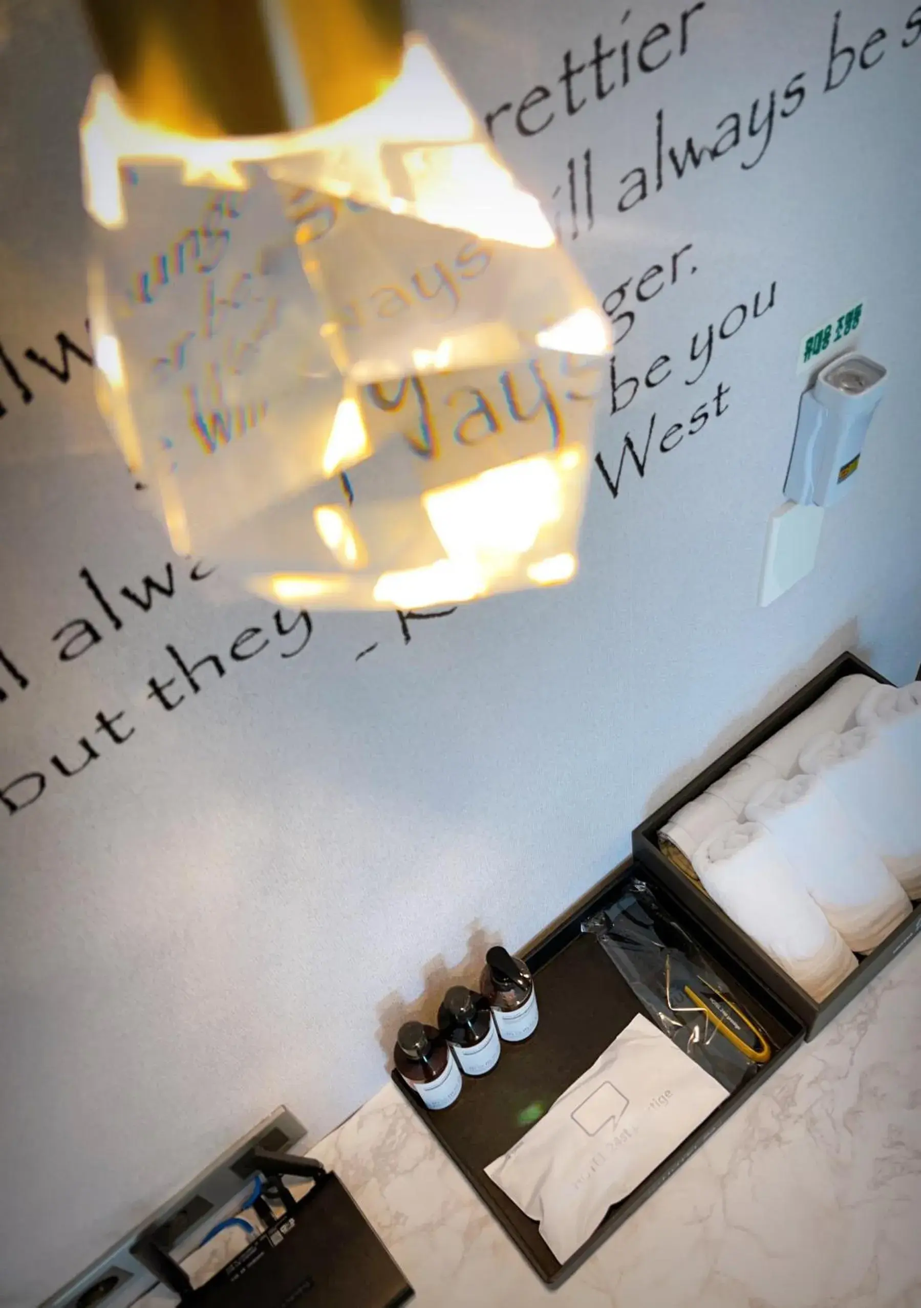 Bed in Hotel 24st Prestige Bed in Hotel 24st Prestige