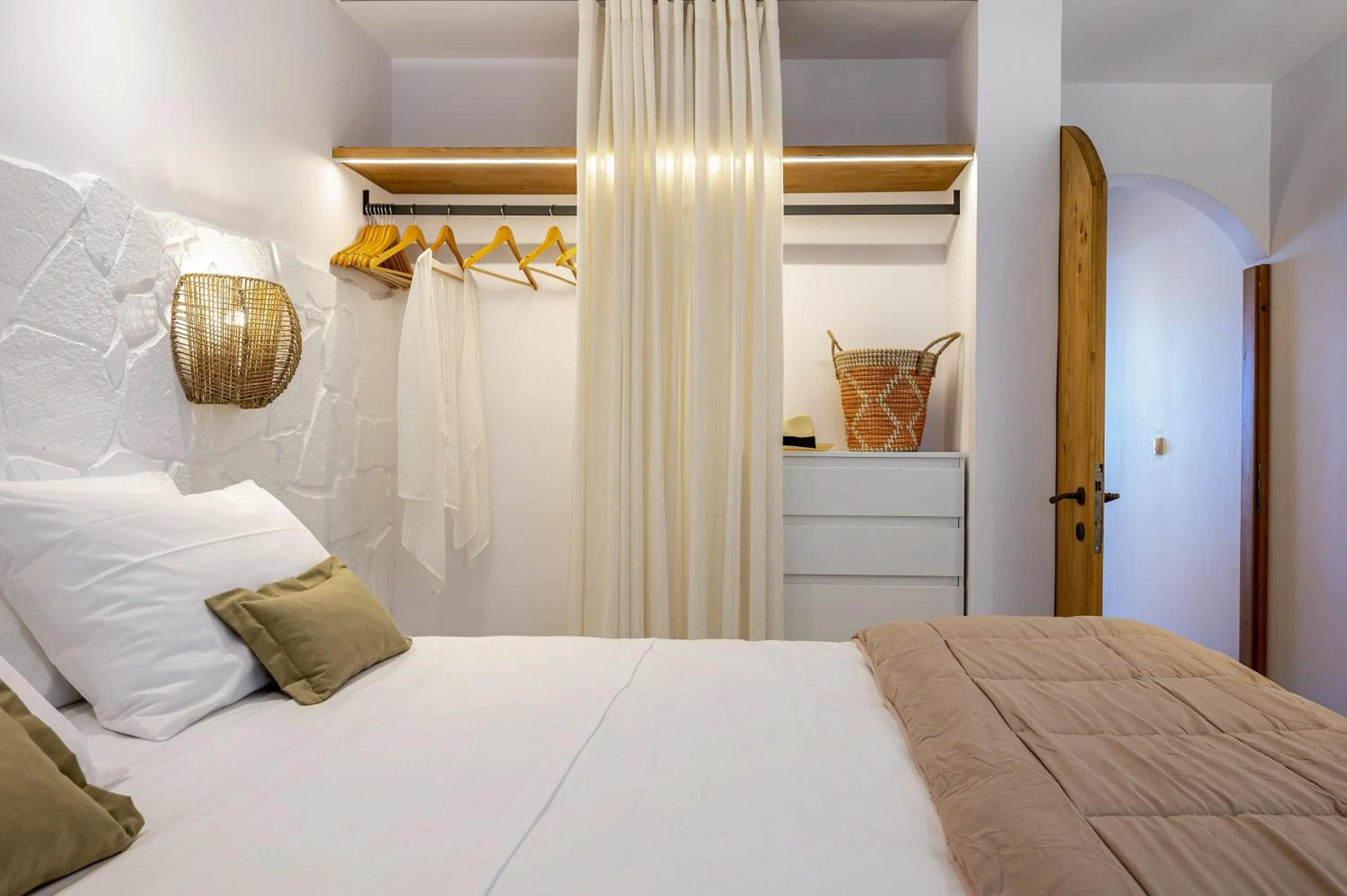 Bedroom, Bed in Euphoria Suites and Spa