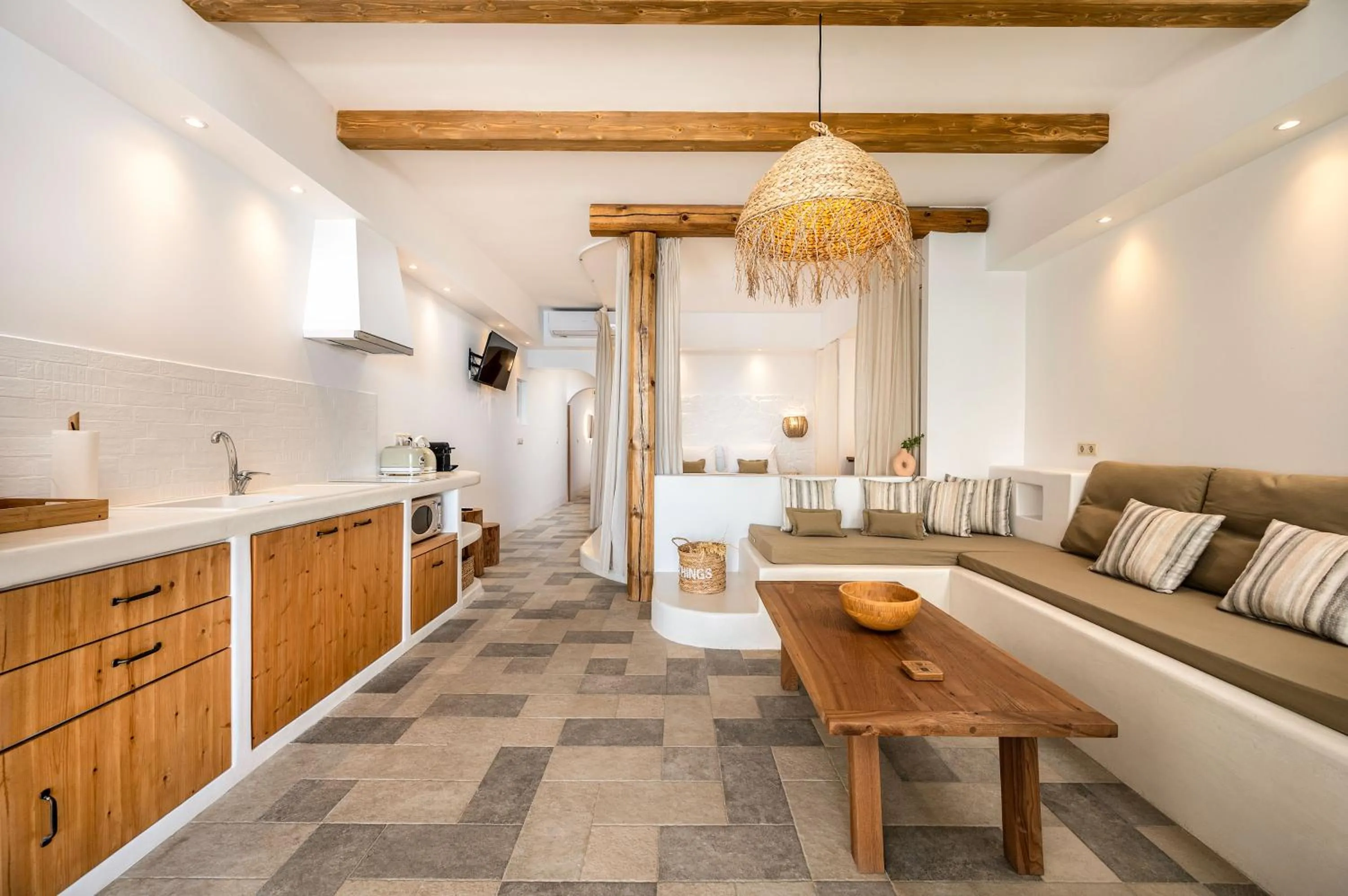 Kitchen or kitchenette in Euphoria Suites and Spa