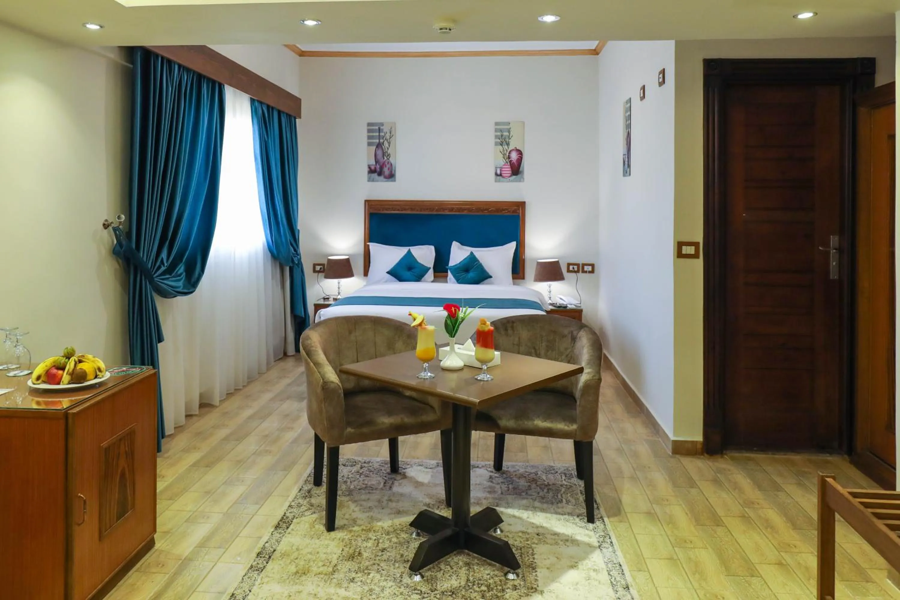 Bed in The Palm Hotel