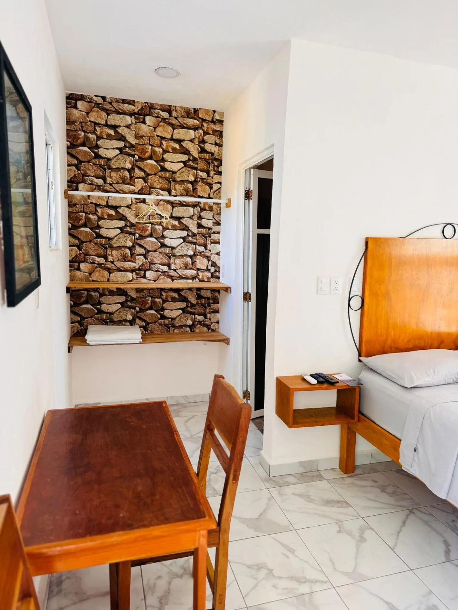 Photo of the whole room in Buenosdías Izamal