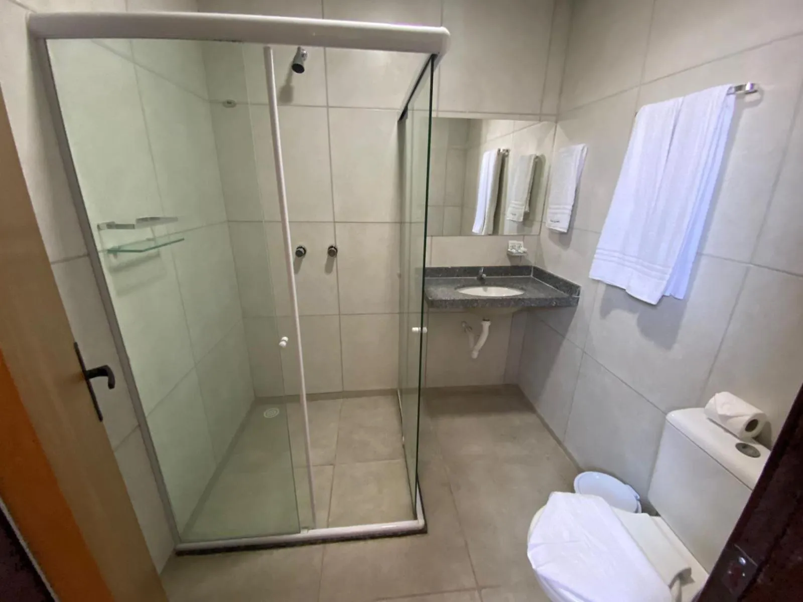 Bathroom in Mirante dos Corais