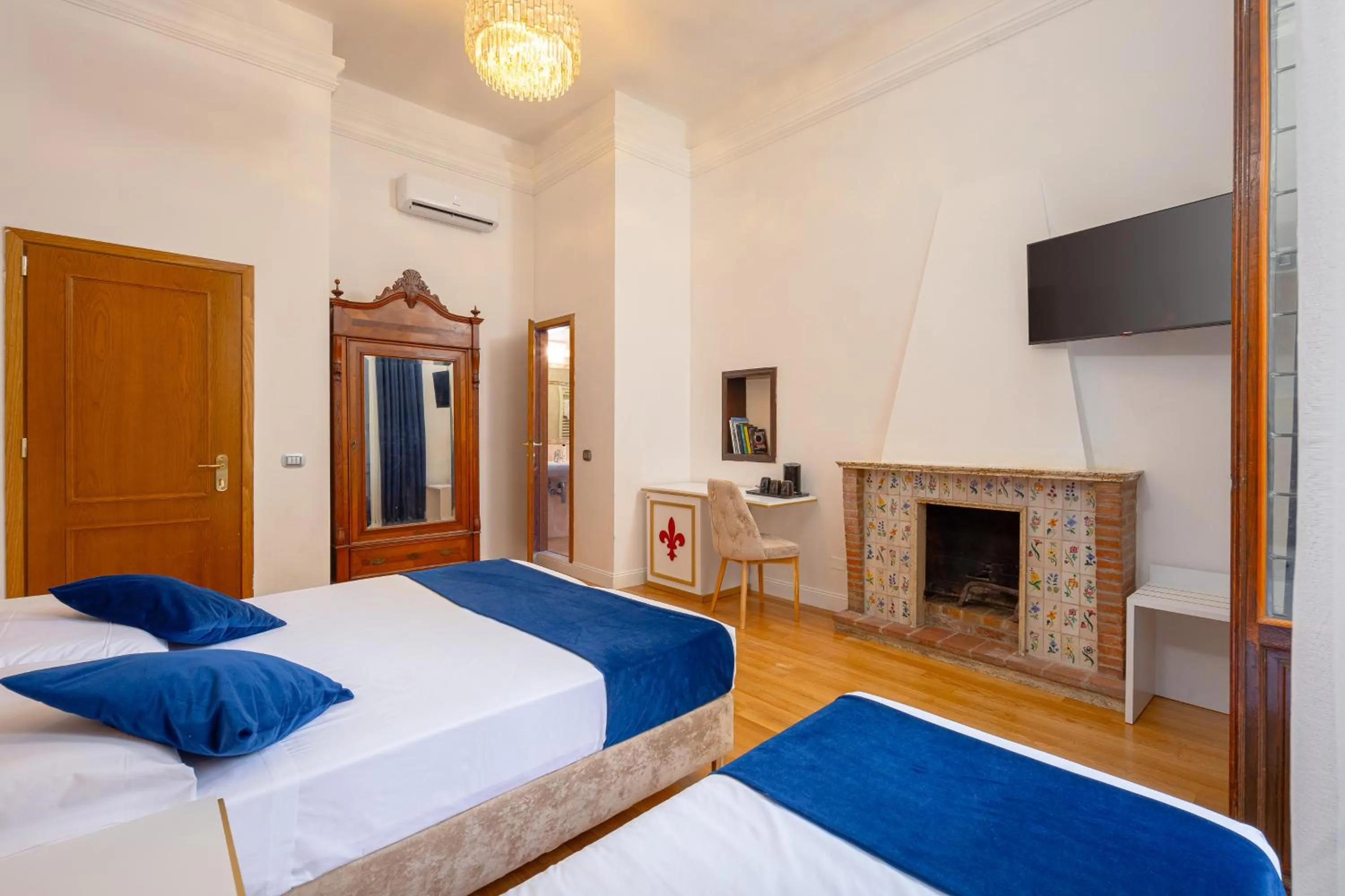 Bed in Hotel Annabella Roof Terrace