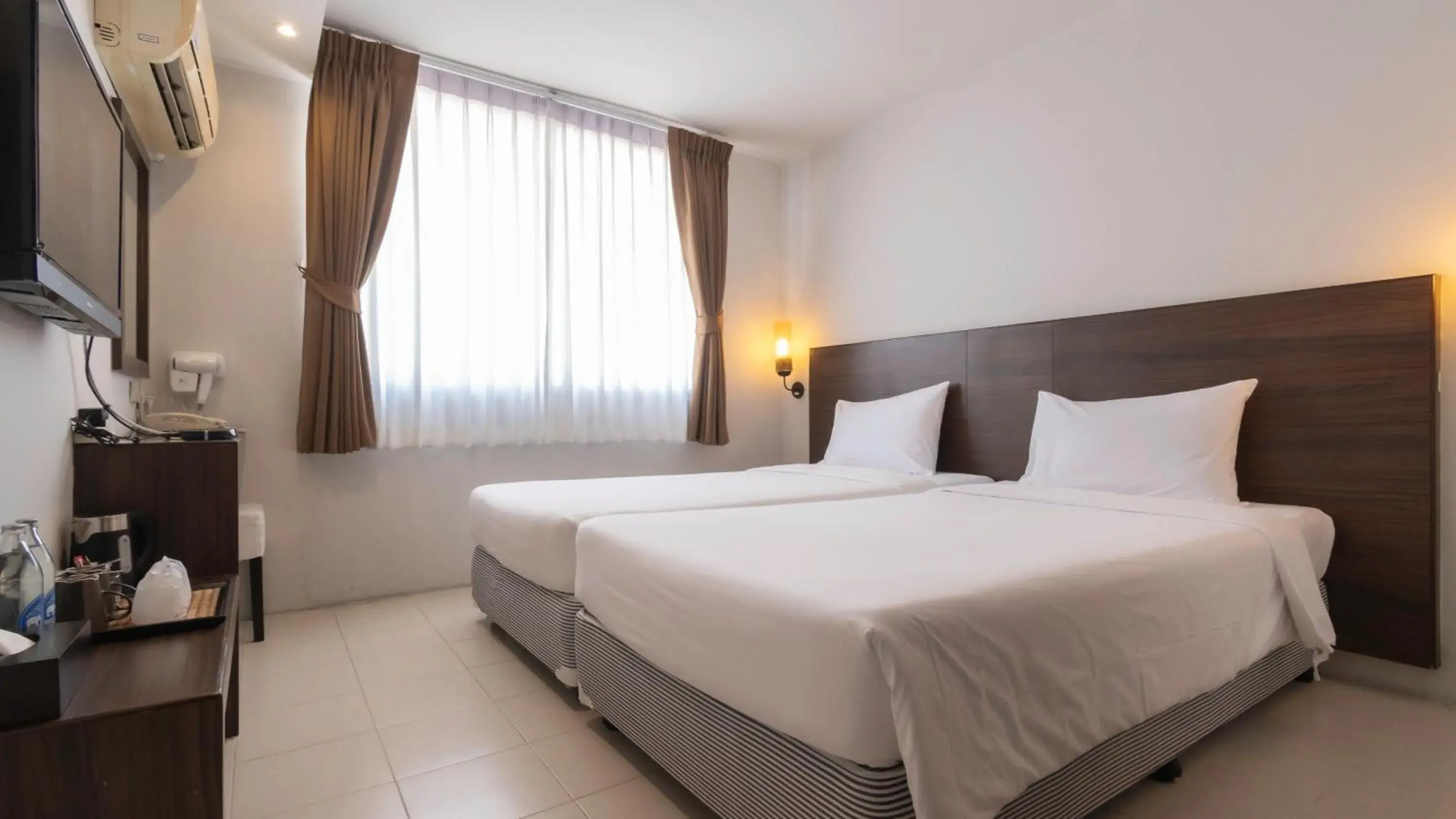 Bedroom, Bed in Pas Cher Hotel de Bangkok Bedroom, Bed in Pas Cher Hotel de Bangkok