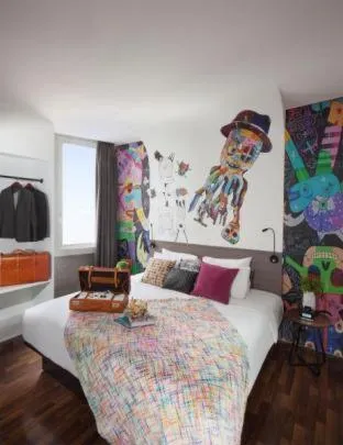 Bedroom, Bed in ARTOTEL Thamrin Jakarta