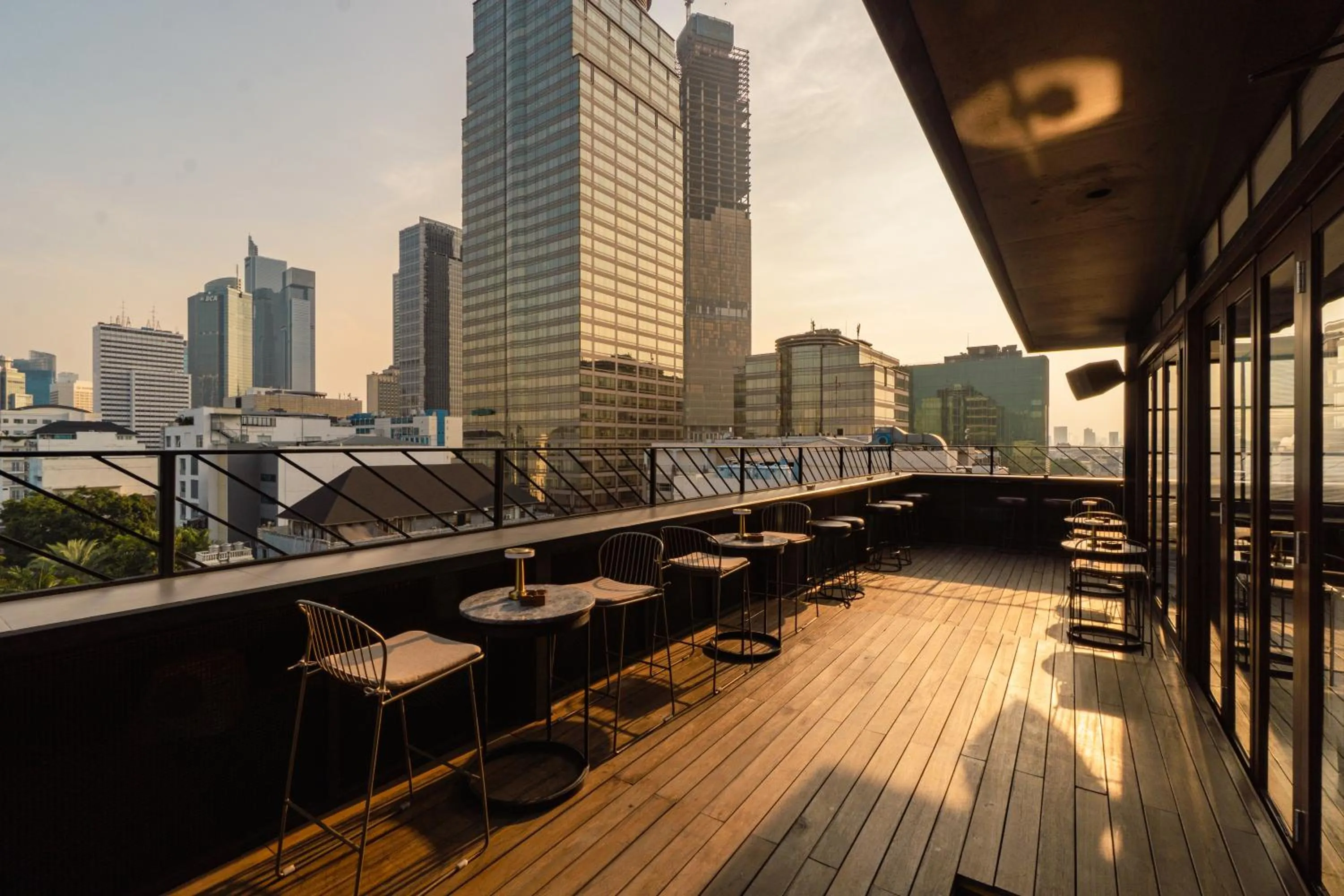 Lounge or bar in ARTOTEL Thamrin Jakarta
