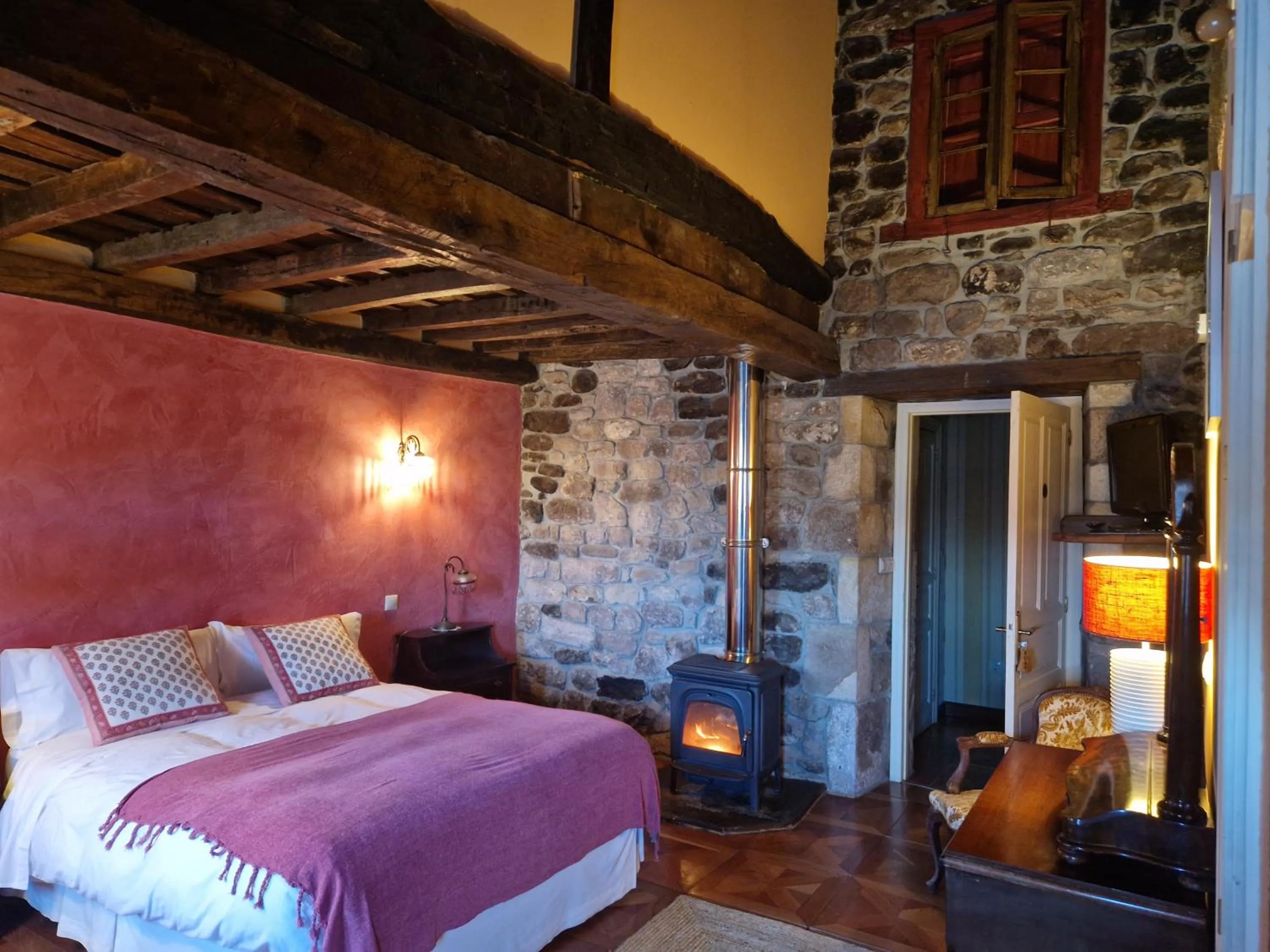 Hotel la Casona de Barrio, Alto Campoo
