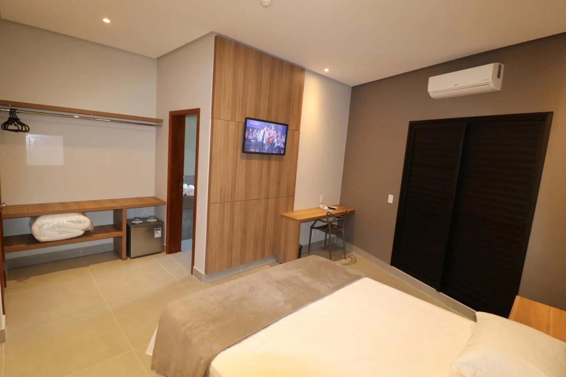 Bed in Serravita Hotel