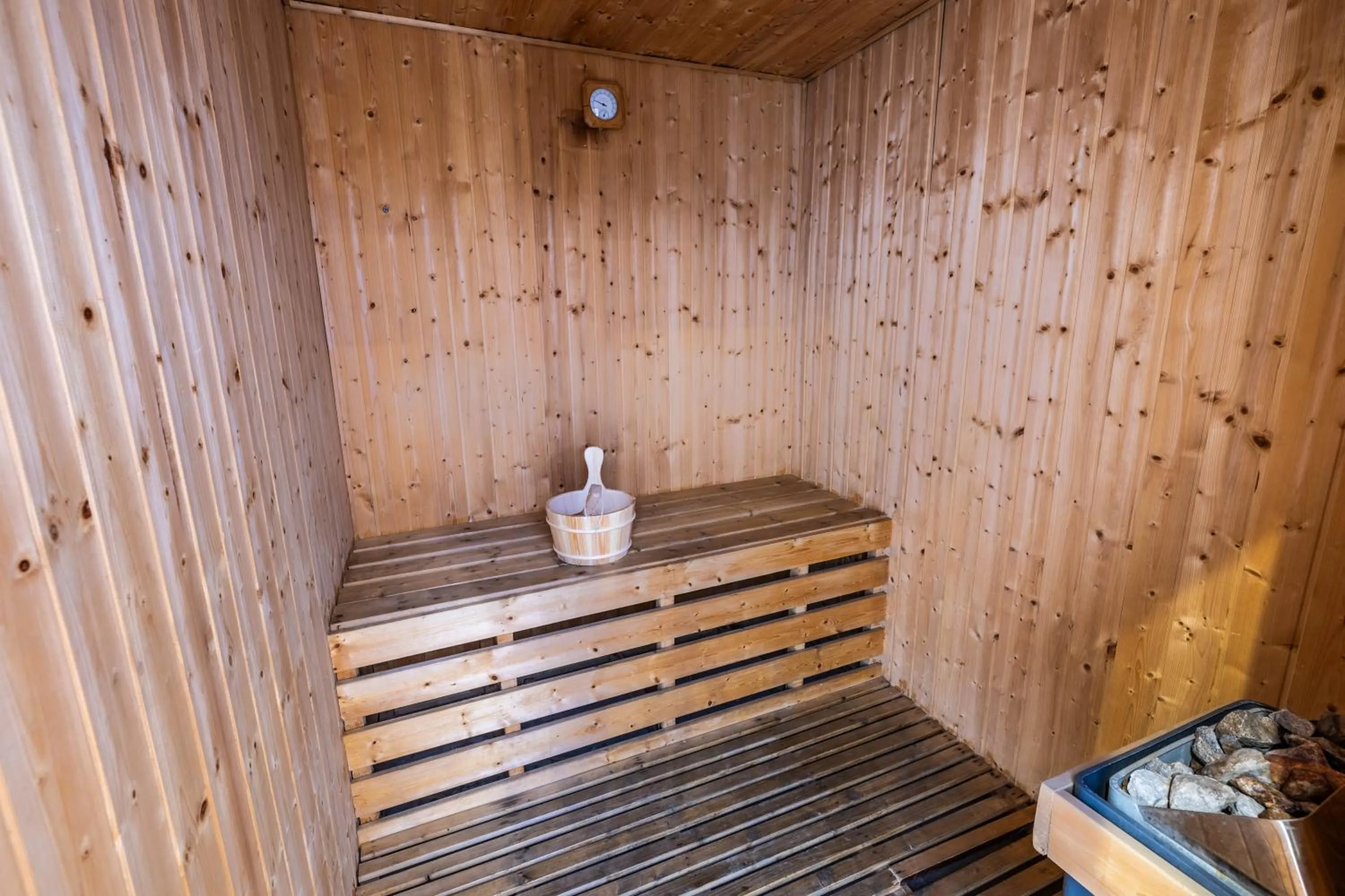 Al Muhaidb Residence Al Takhasossi 2