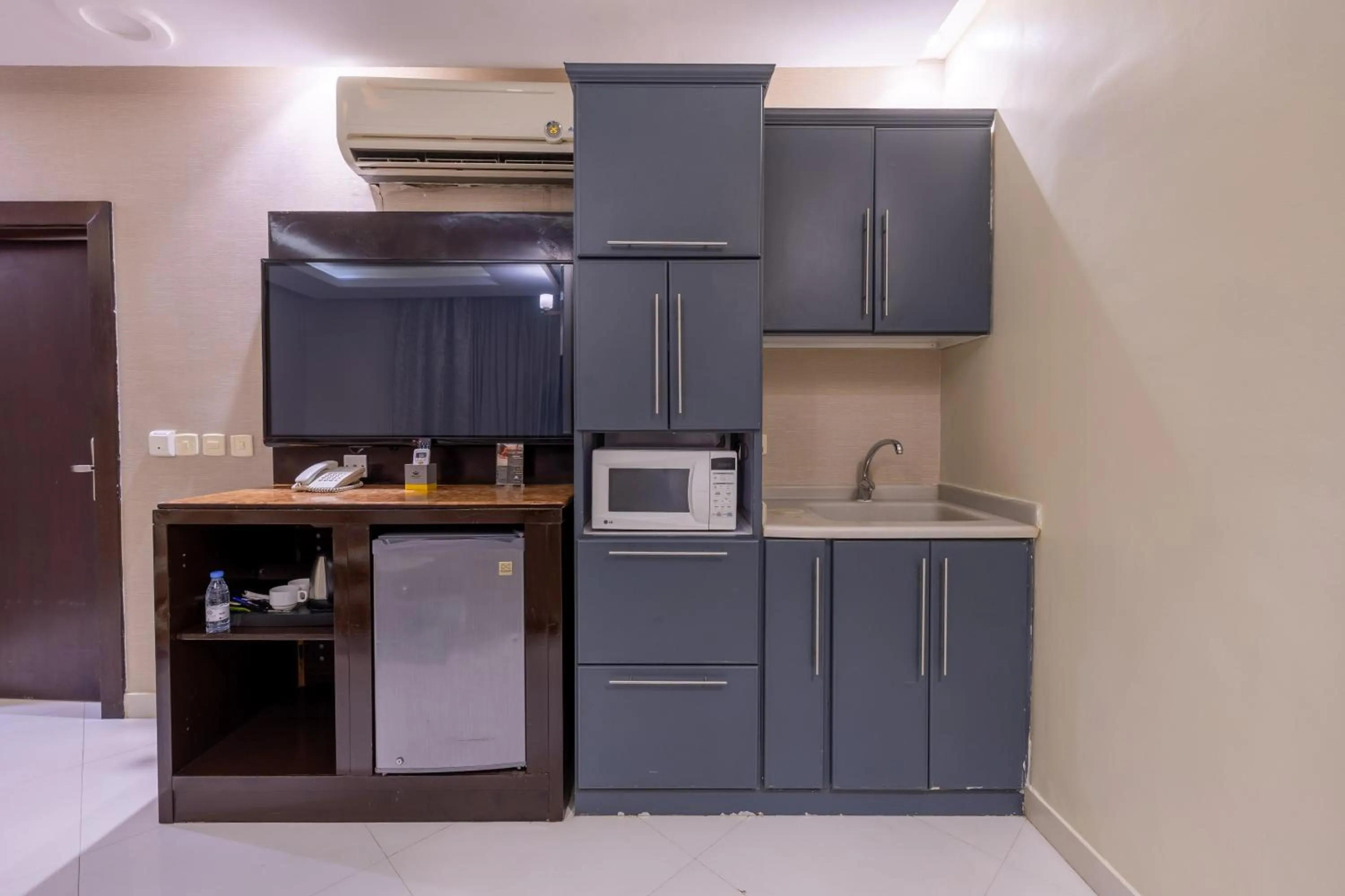 Al Muhaidb Residence Al Takhasossi 2