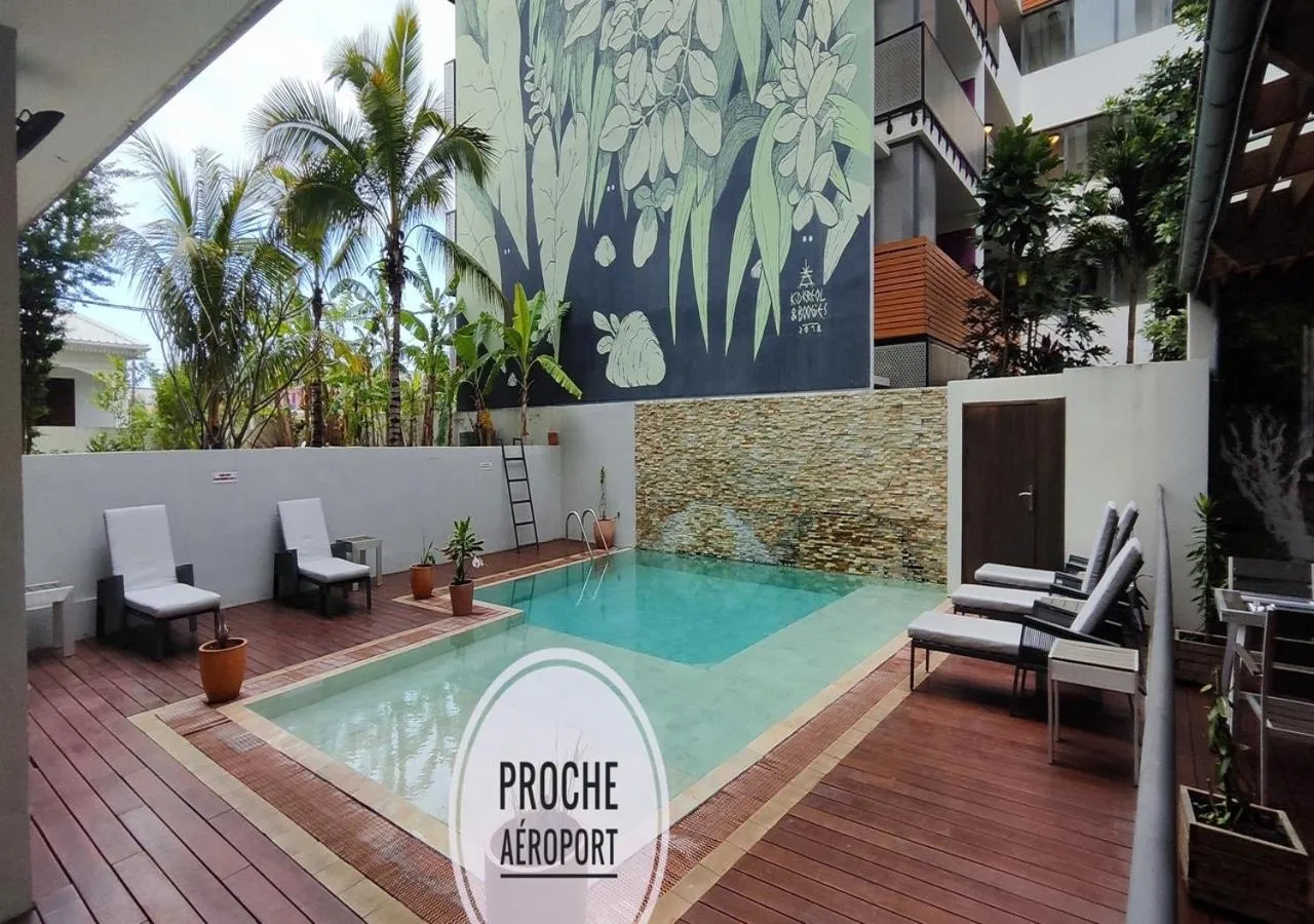 Swimming pool in Tulip Inn Sainte Clotilde, La Réunion