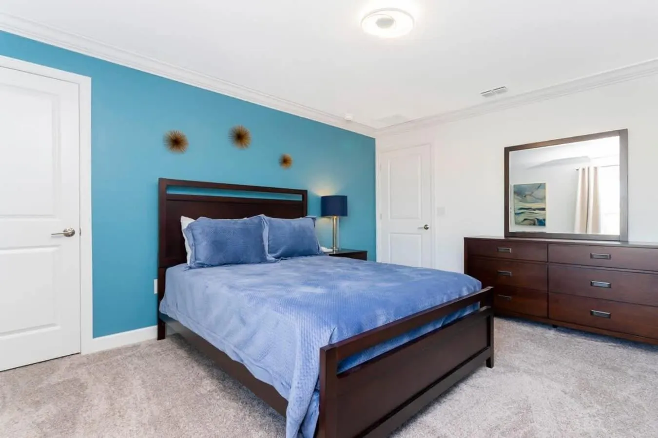 Bed in Wonderful 5 Bd Close to Disney @ Storey Lake Resort 2980