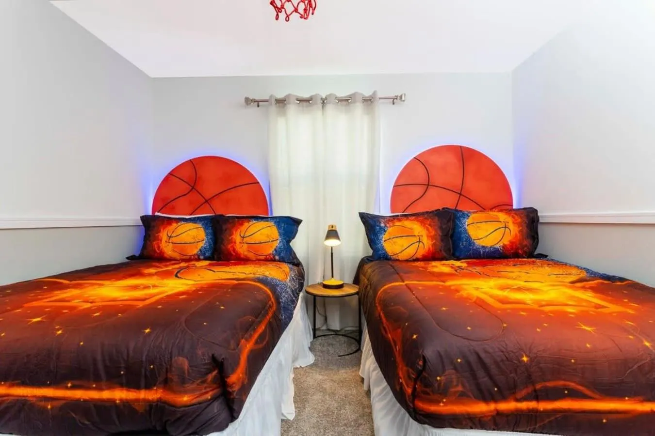 Bed in Wonderful 5 Bd Close to Disney @ Storey Lake Resort 2980