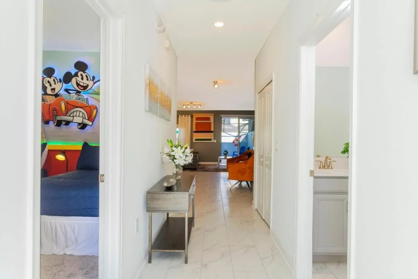 Bed in Wonderful 5 Bd Close to Disney @ Storey Lake Resort 2980