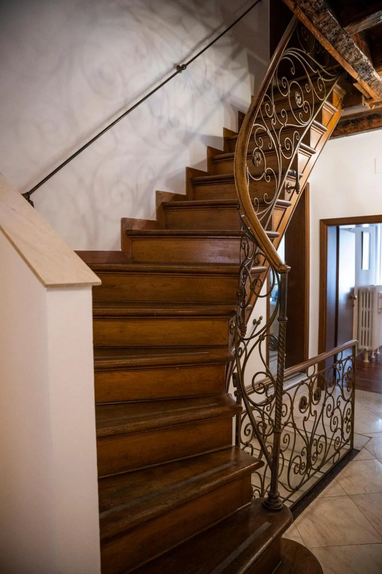 Decorative detail in Locanda Art Deco