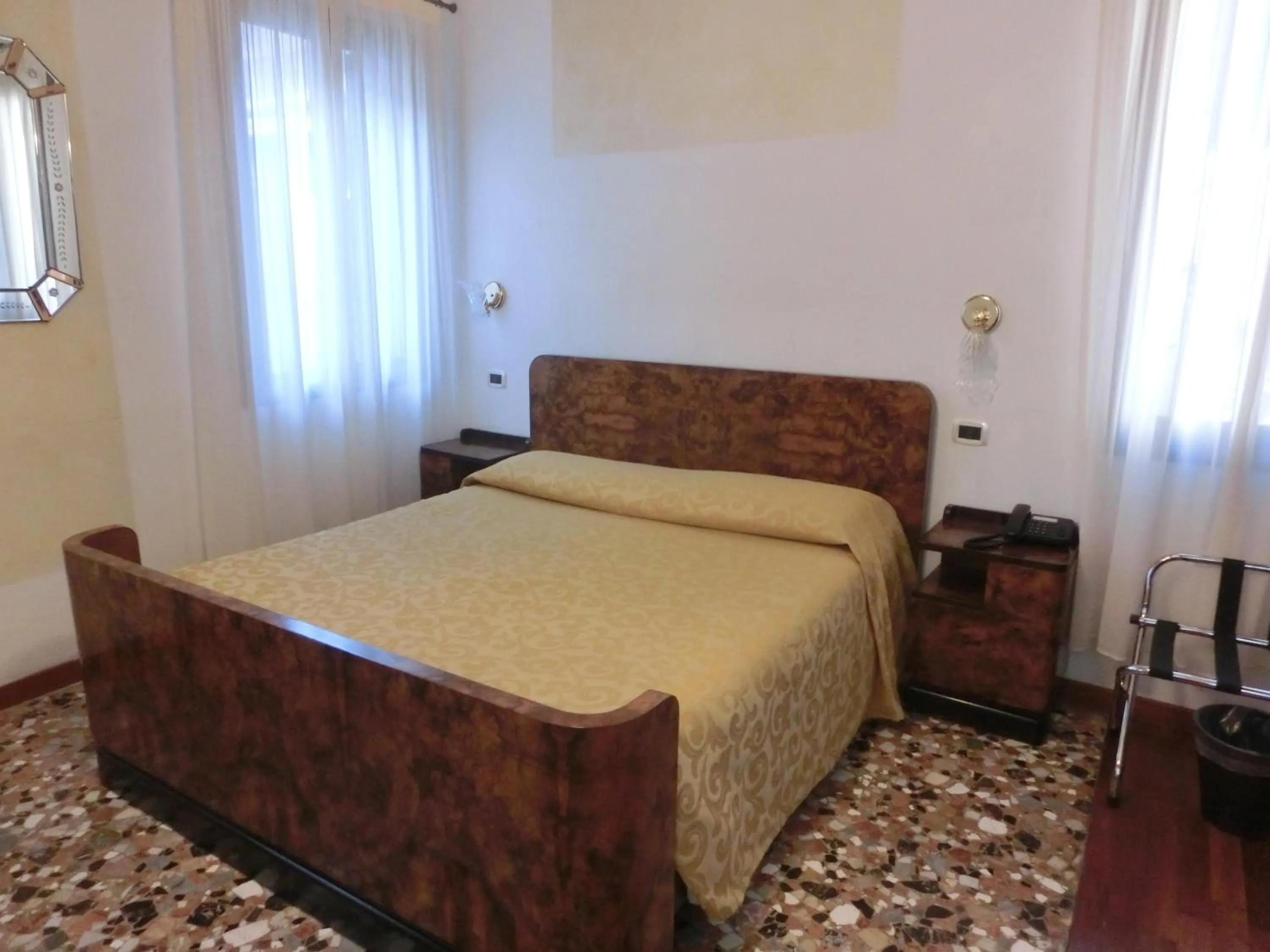 Bedroom, Bed in Locanda Art Deco