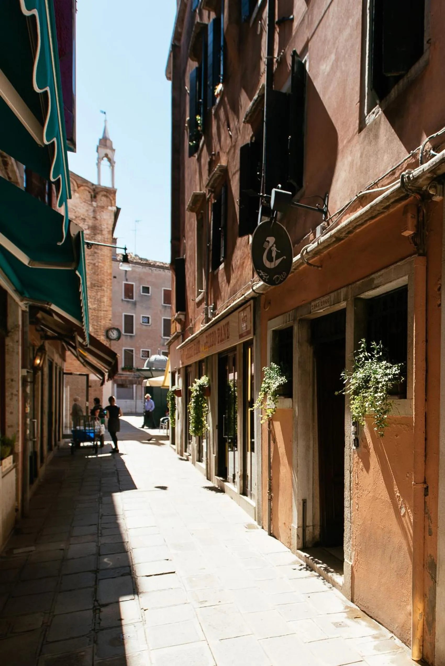 Facade/entrance in Locanda Art Deco