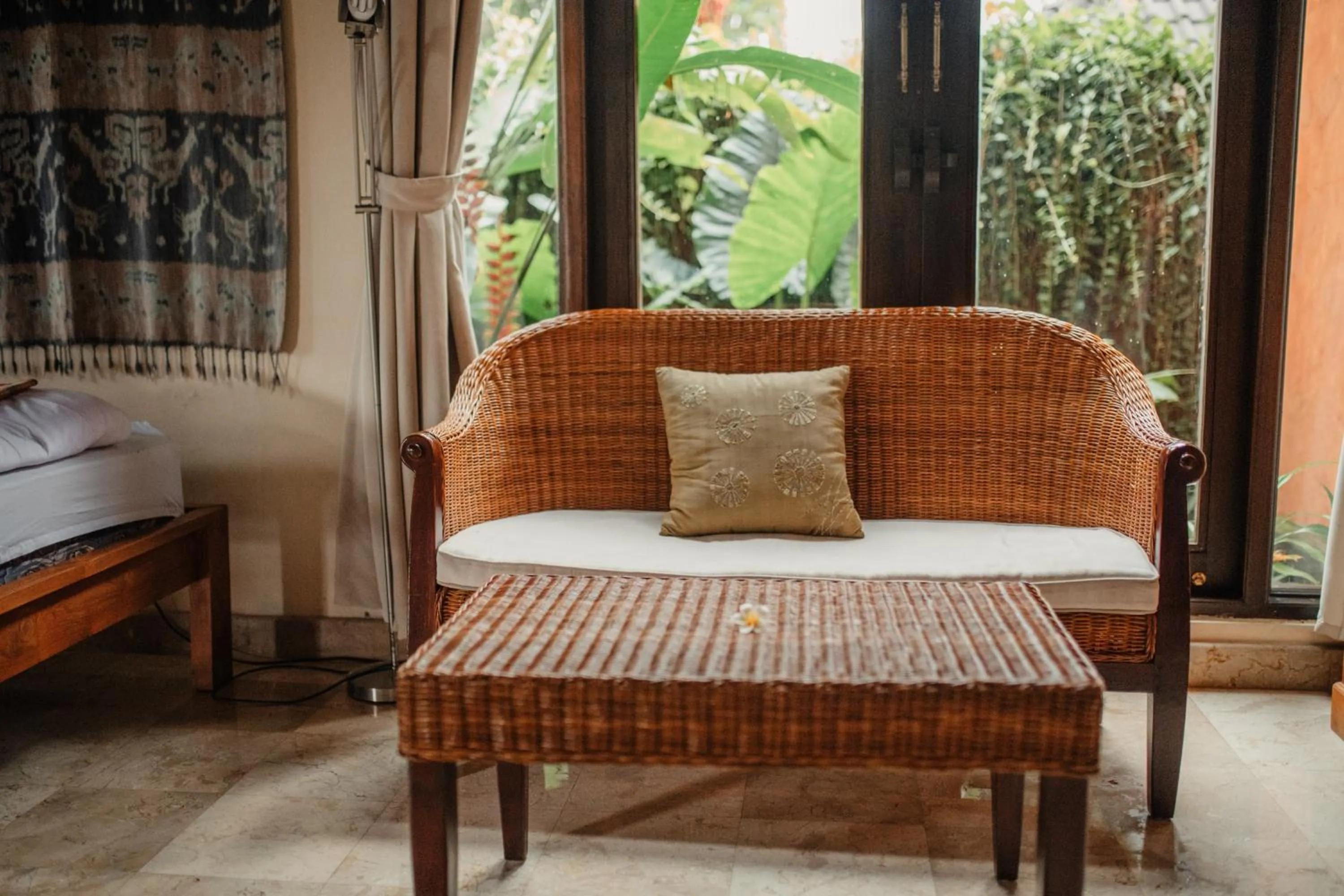 Bedroom, Bed in Mandala Desa