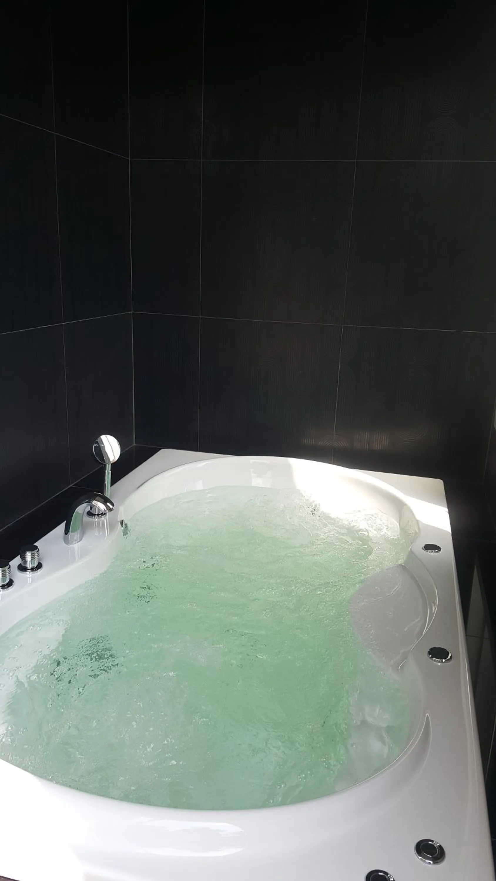 Hot Tub in Ricco Suvarnabhumi