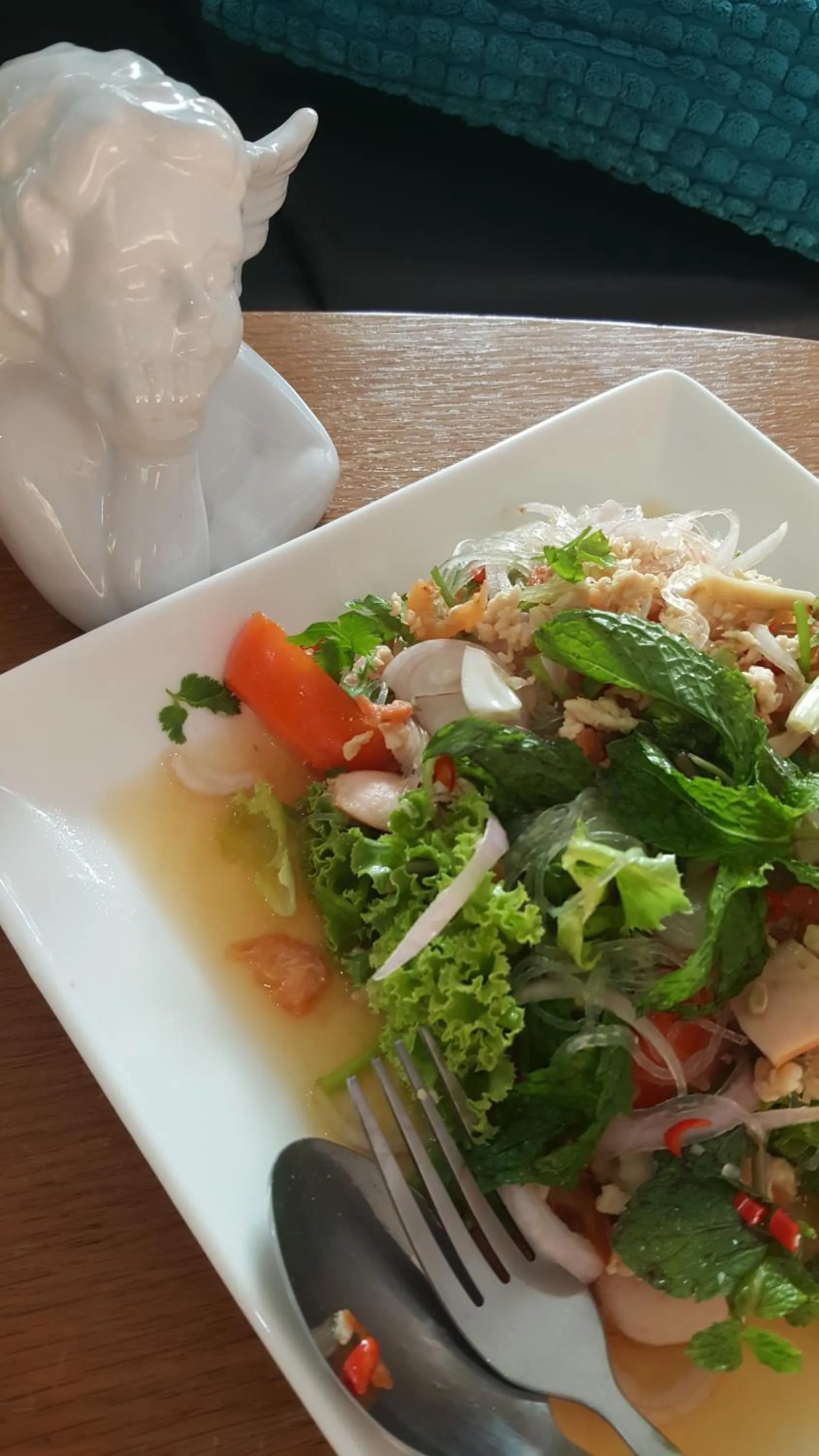 Restaurant/places to eat in Ricco Suvarnabhumi