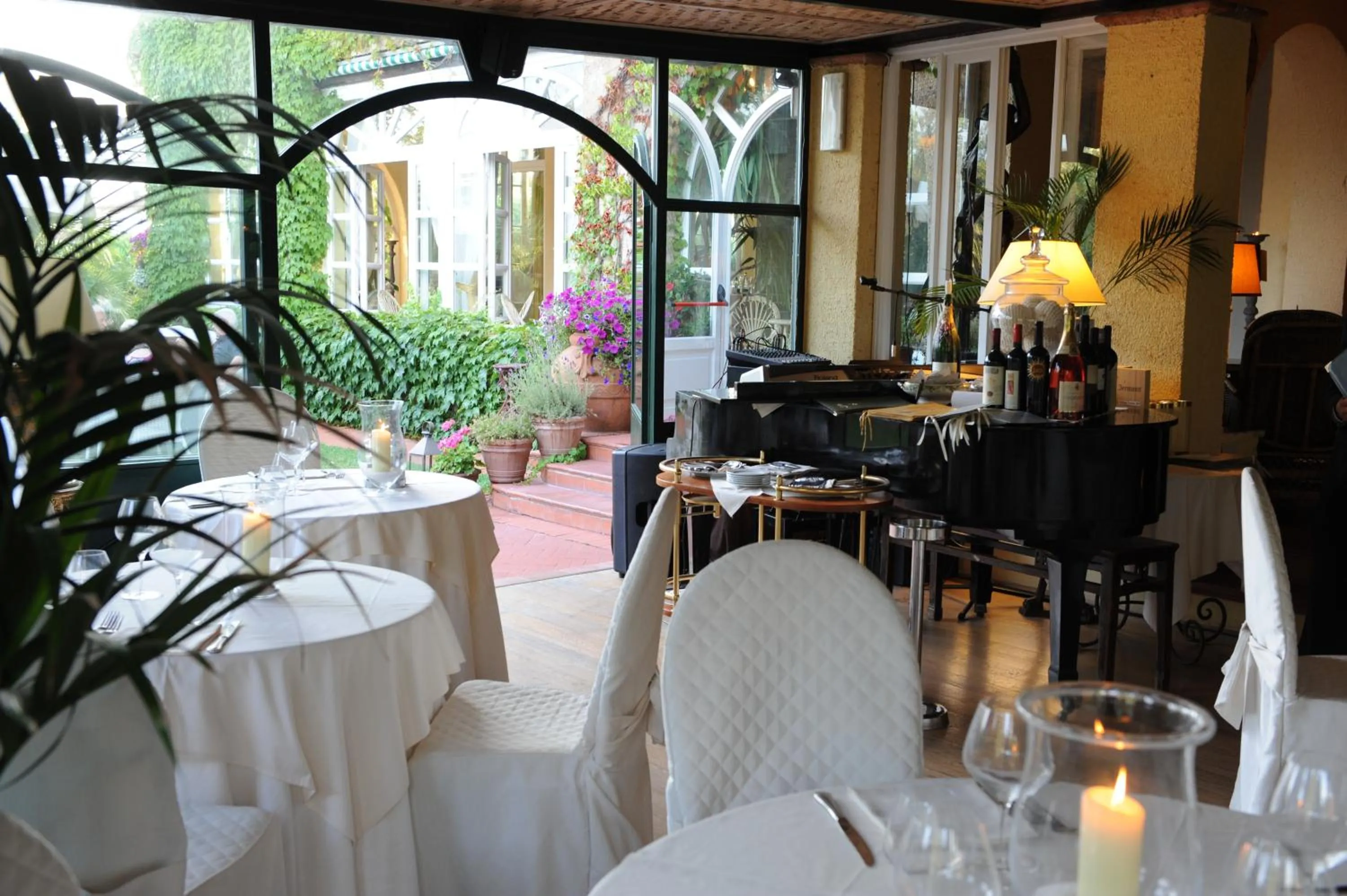 Decorative detail in Hotel Villa Maremonti