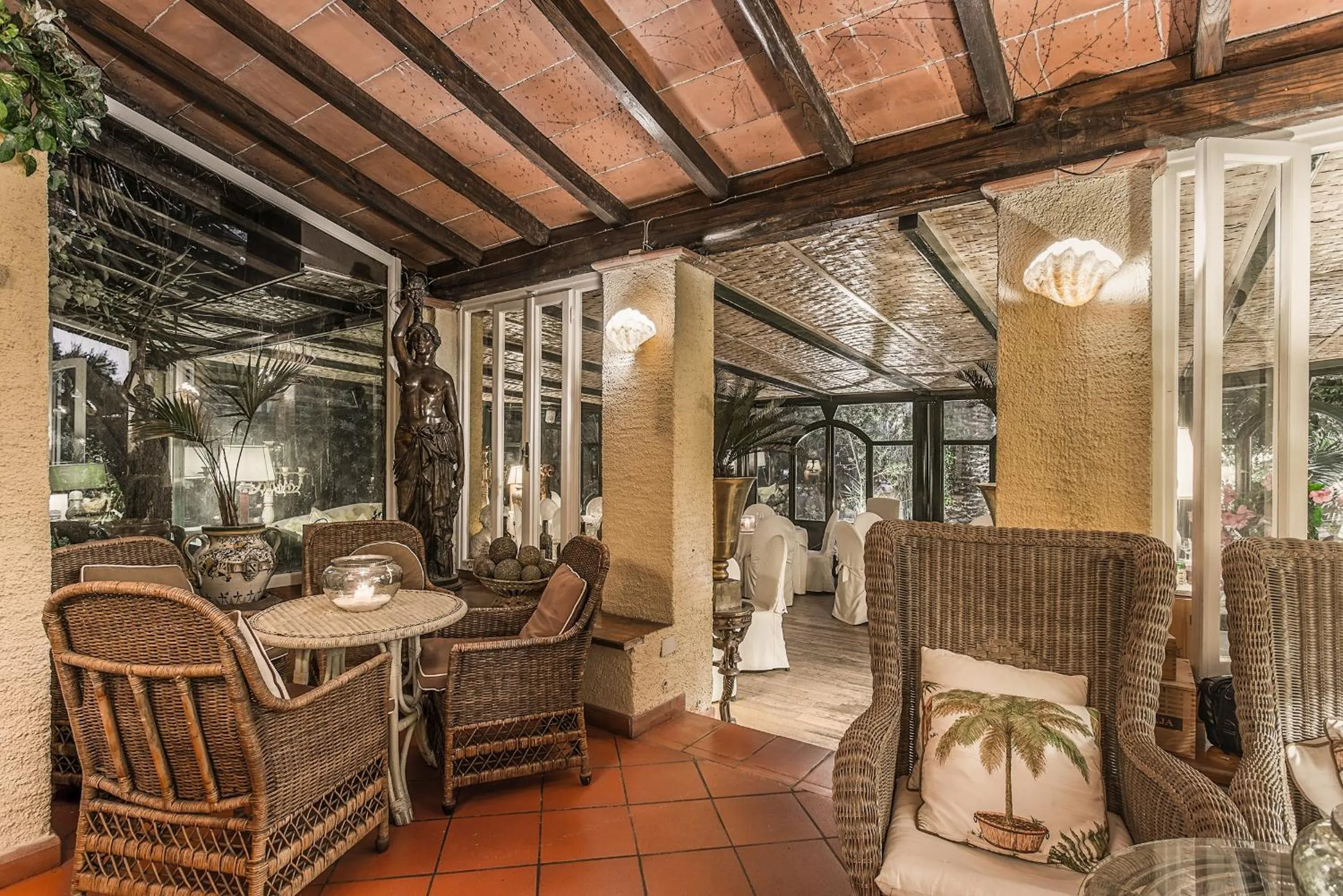 Patio in Hotel Villa Maremonti