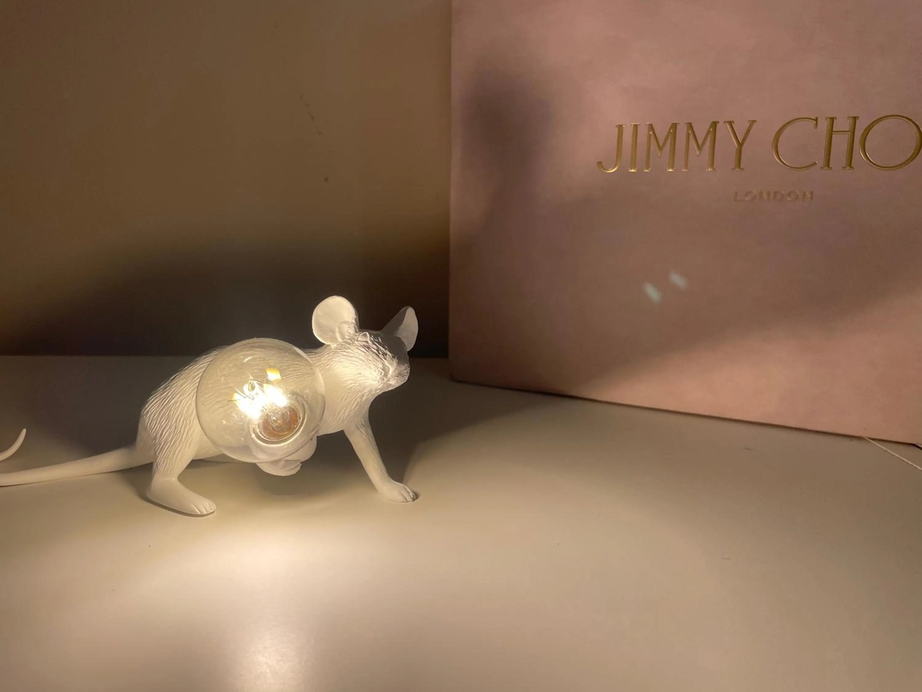 Text overlay in Paradise Suites - Brignole Station - Best Price Rooms - ALWAYS OPEN